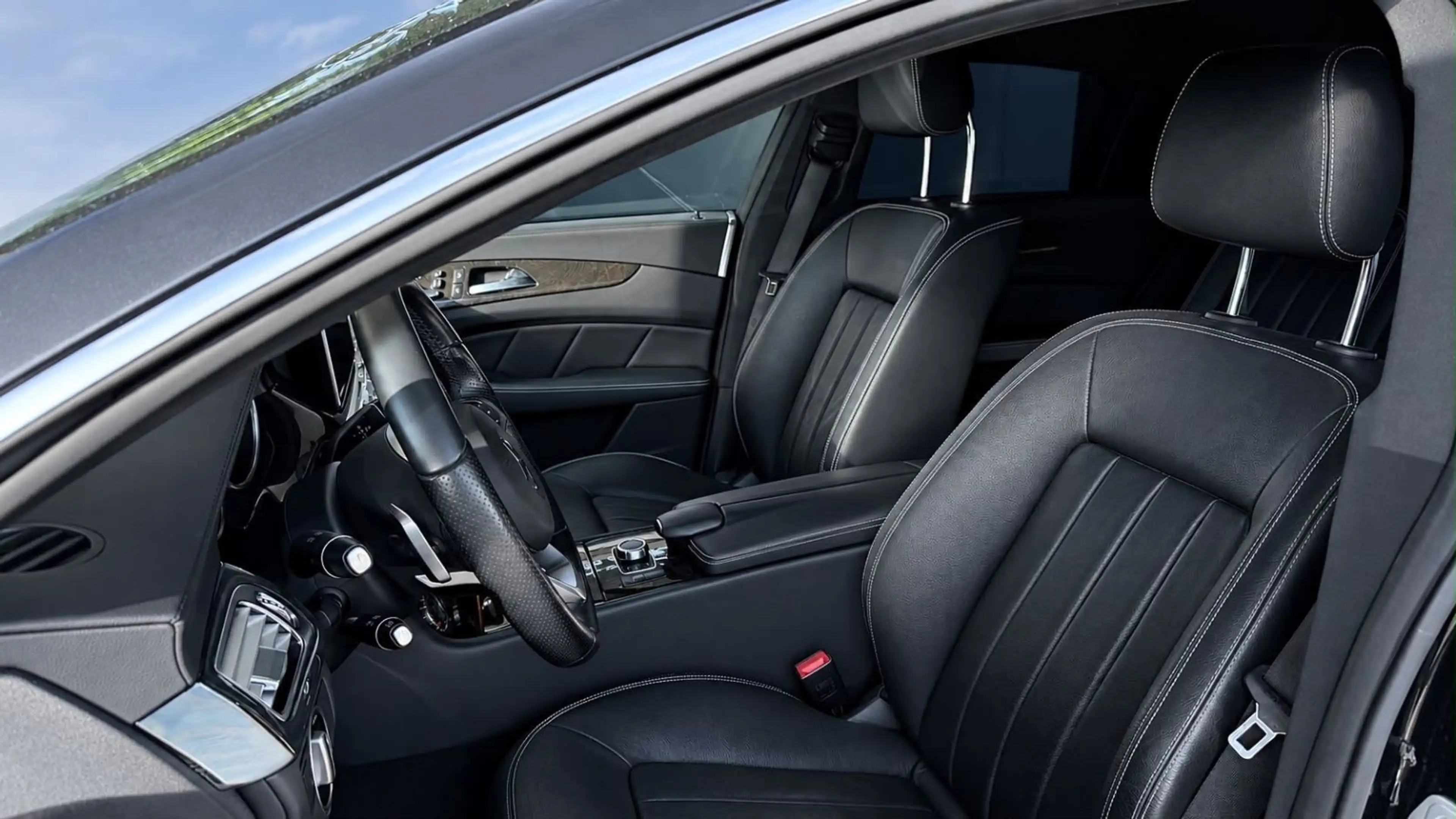 Mercedes-Benz CLS CLS 350 BlueTec / d 4Matic — photo 6