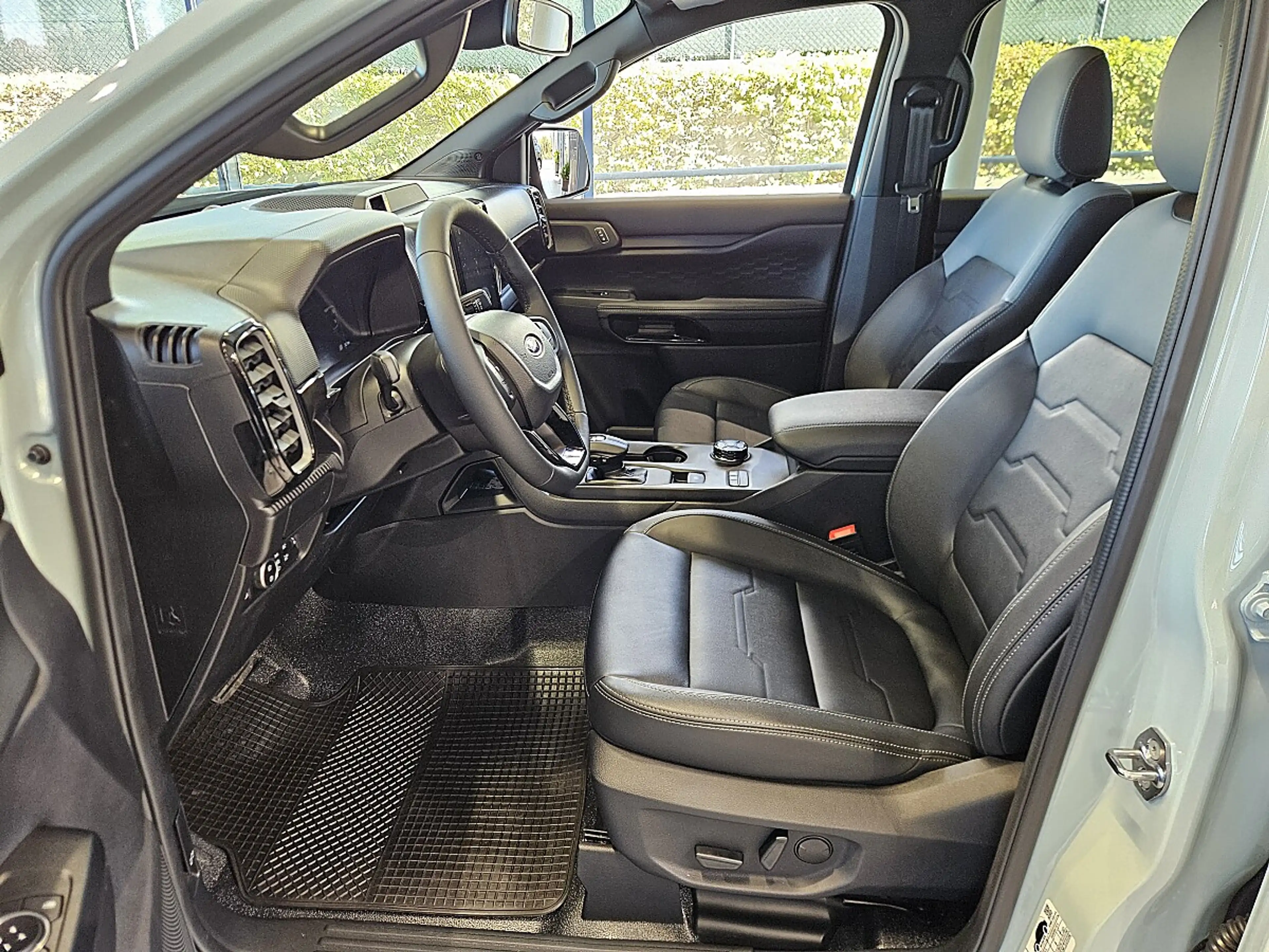 Ford Ranger Ranger Doppelkabine Chill Grey 4WD 2.3PHEV Aut. — photo 9