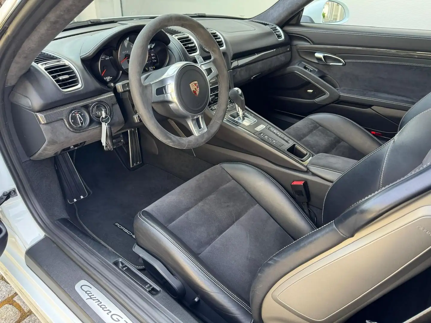Porsche Cayman (981) 3.4 340CH GTS PDK Wit - 1