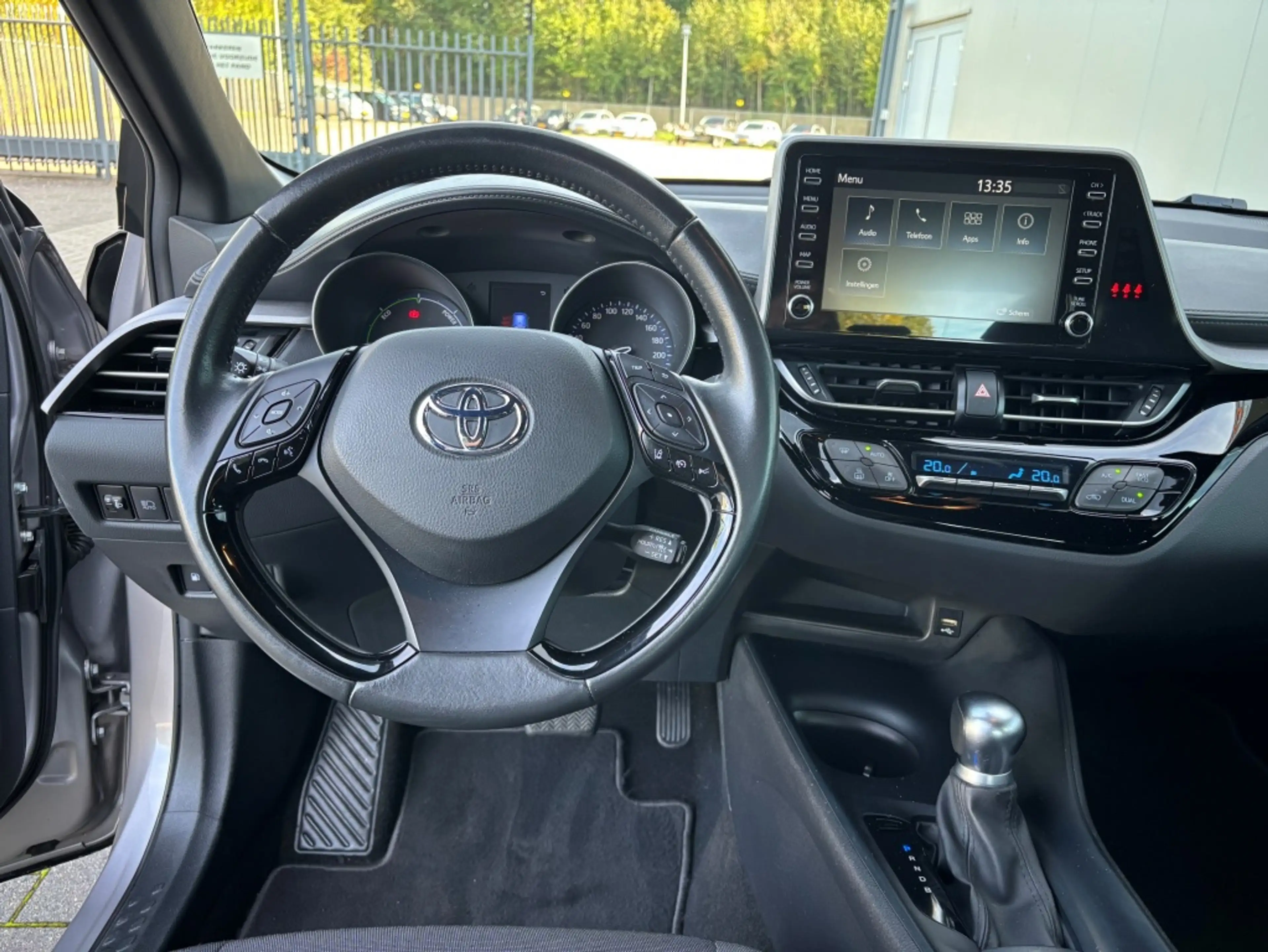 Toyota C-HR 1.8 Hybrid 122pk CVT Active | P.cam | Cruise — photo 8