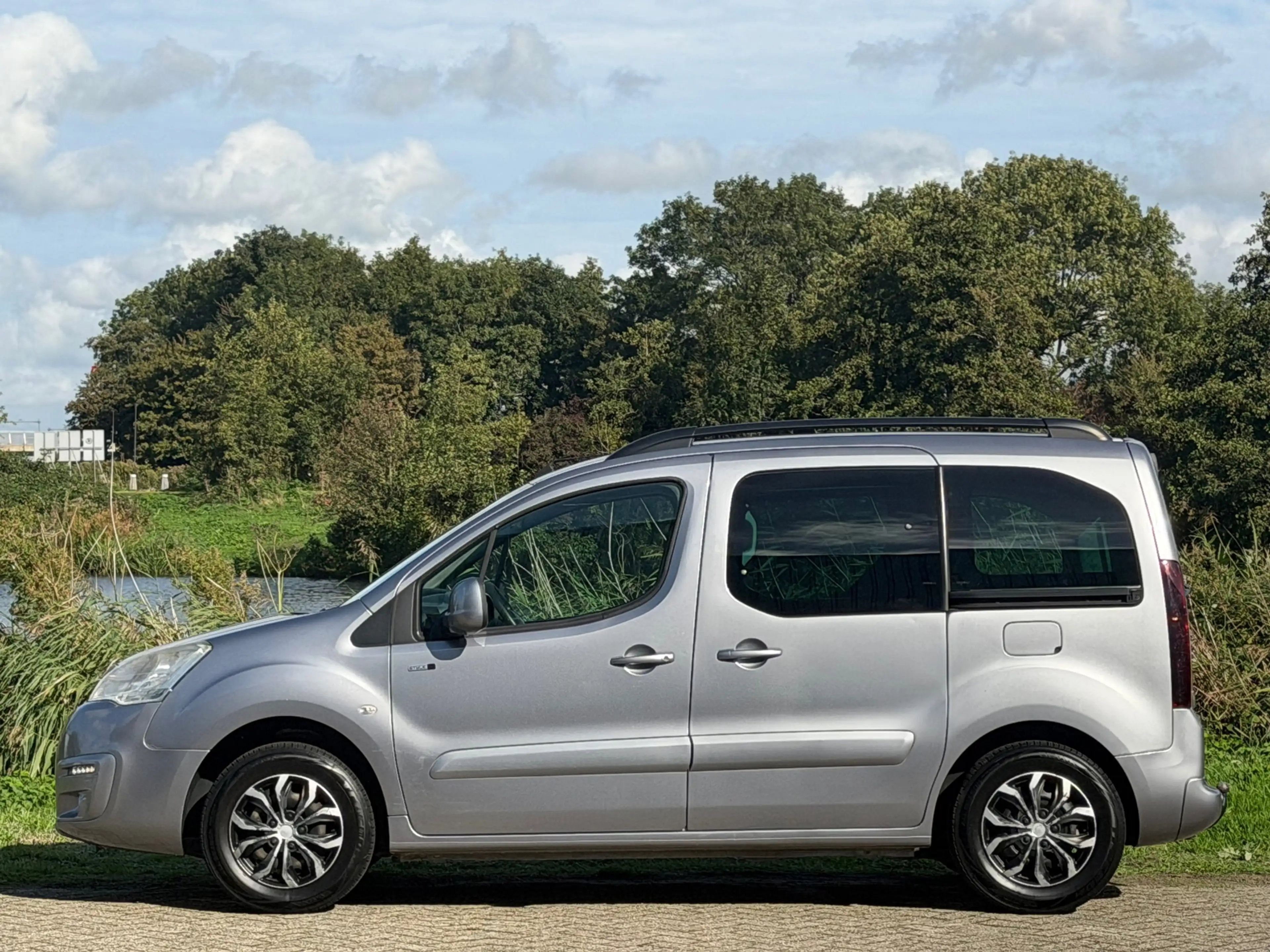 Peugeot Partner Tepee 1.2 PureTech Active- Gris Artense- Airco/Cru — photo 6