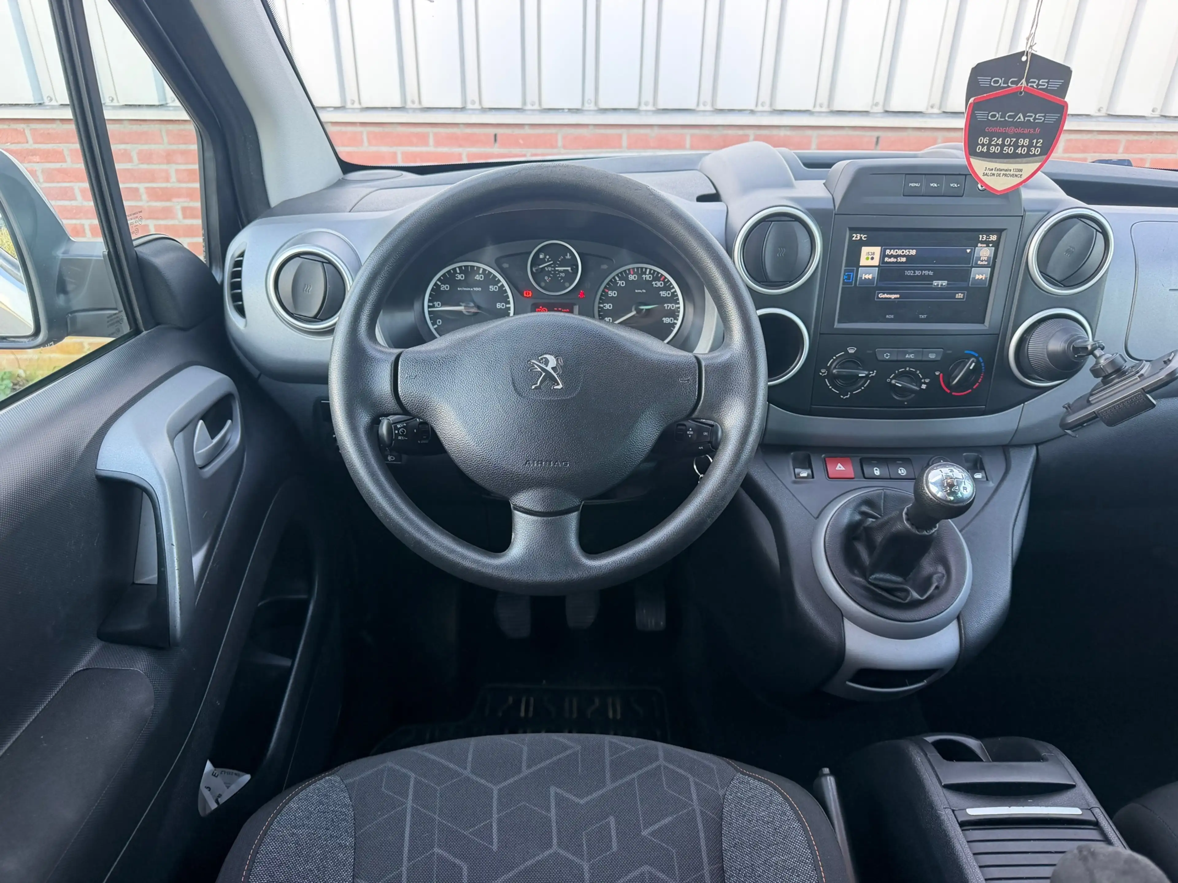 Peugeot Partner Tepee 1.2 PureTech Active- Gris Artense- Airco/Cru — photo 11