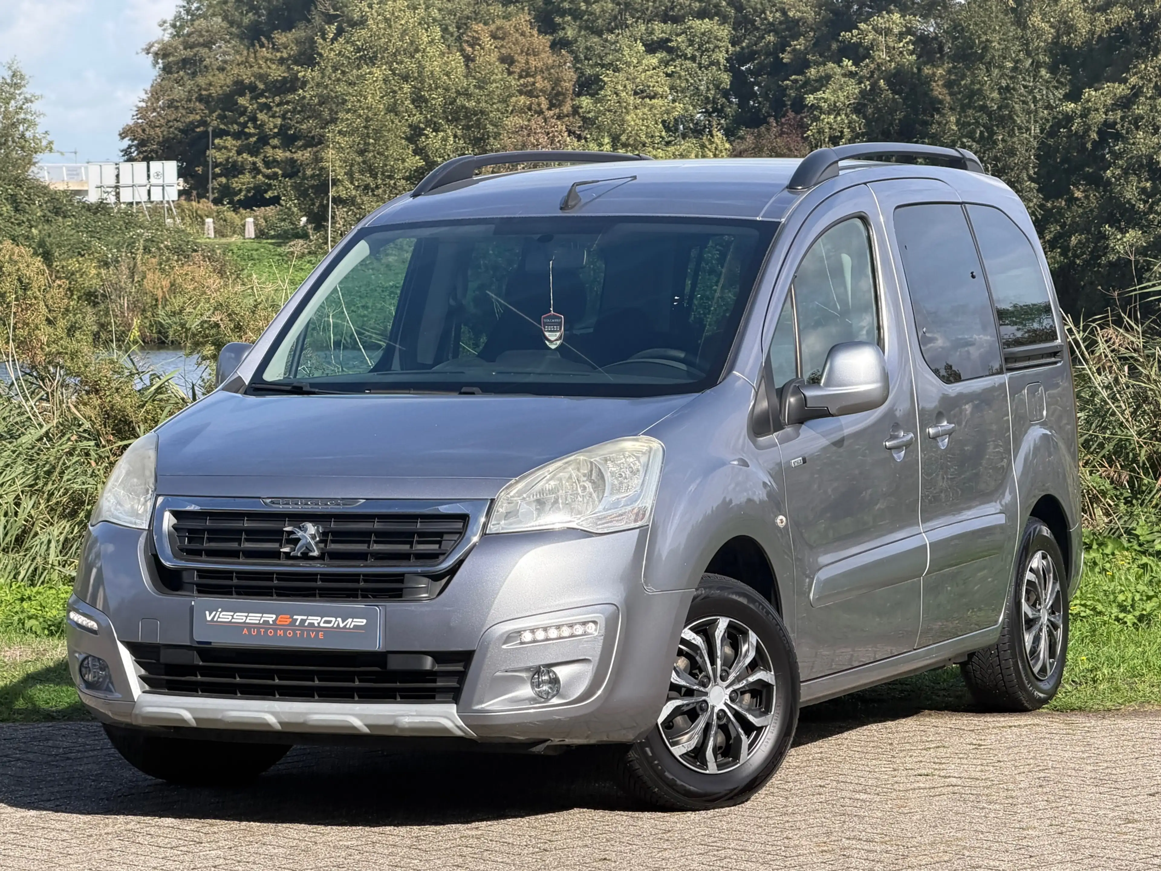 Peugeot Partner Tepee 1.2 PureTech Active- Gris Artense- Airco/Cru — photo 4