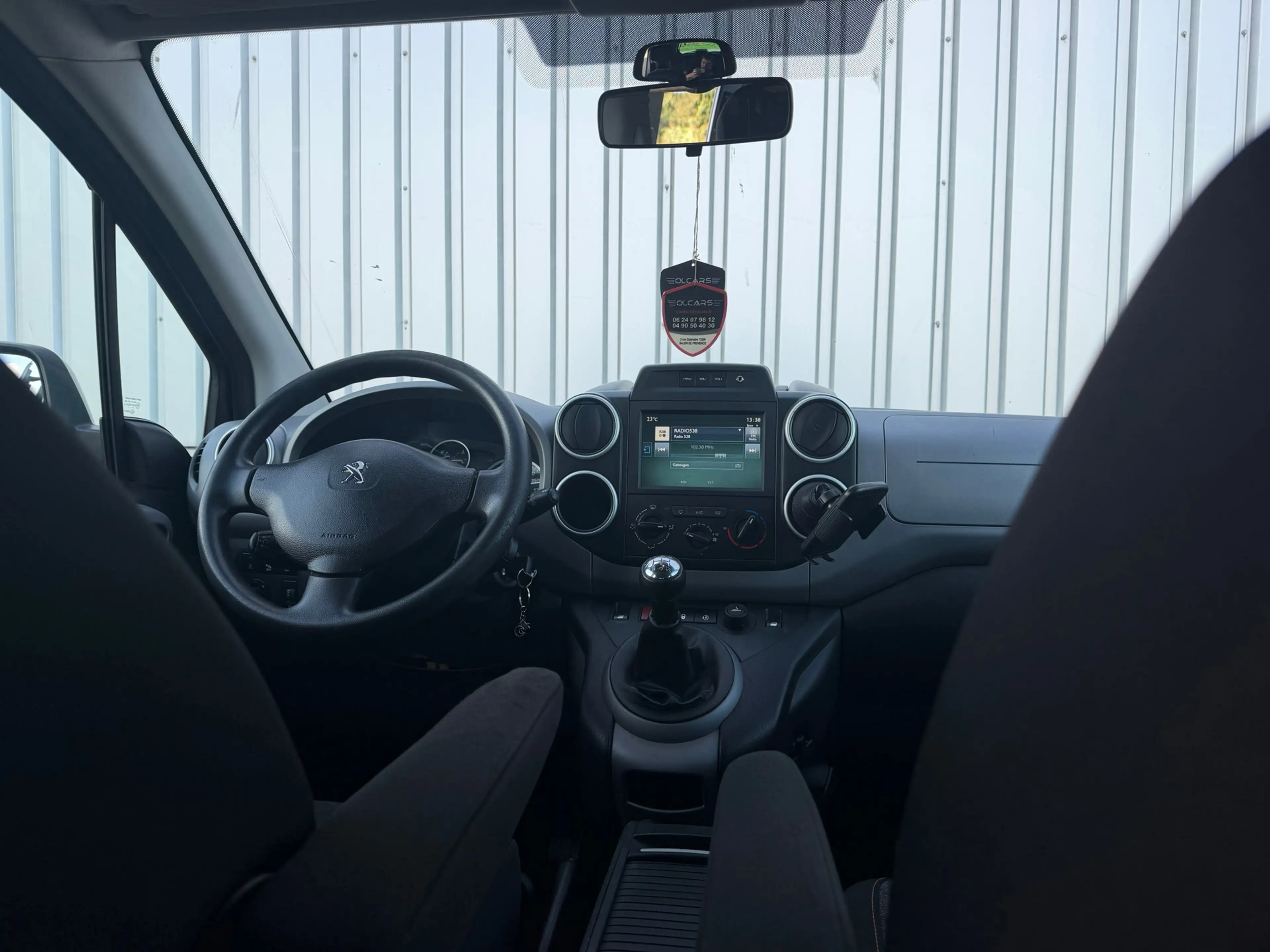Peugeot Partner Tepee 1.2 PureTech Active- Gris Artense- Airco/Cru — photo 10