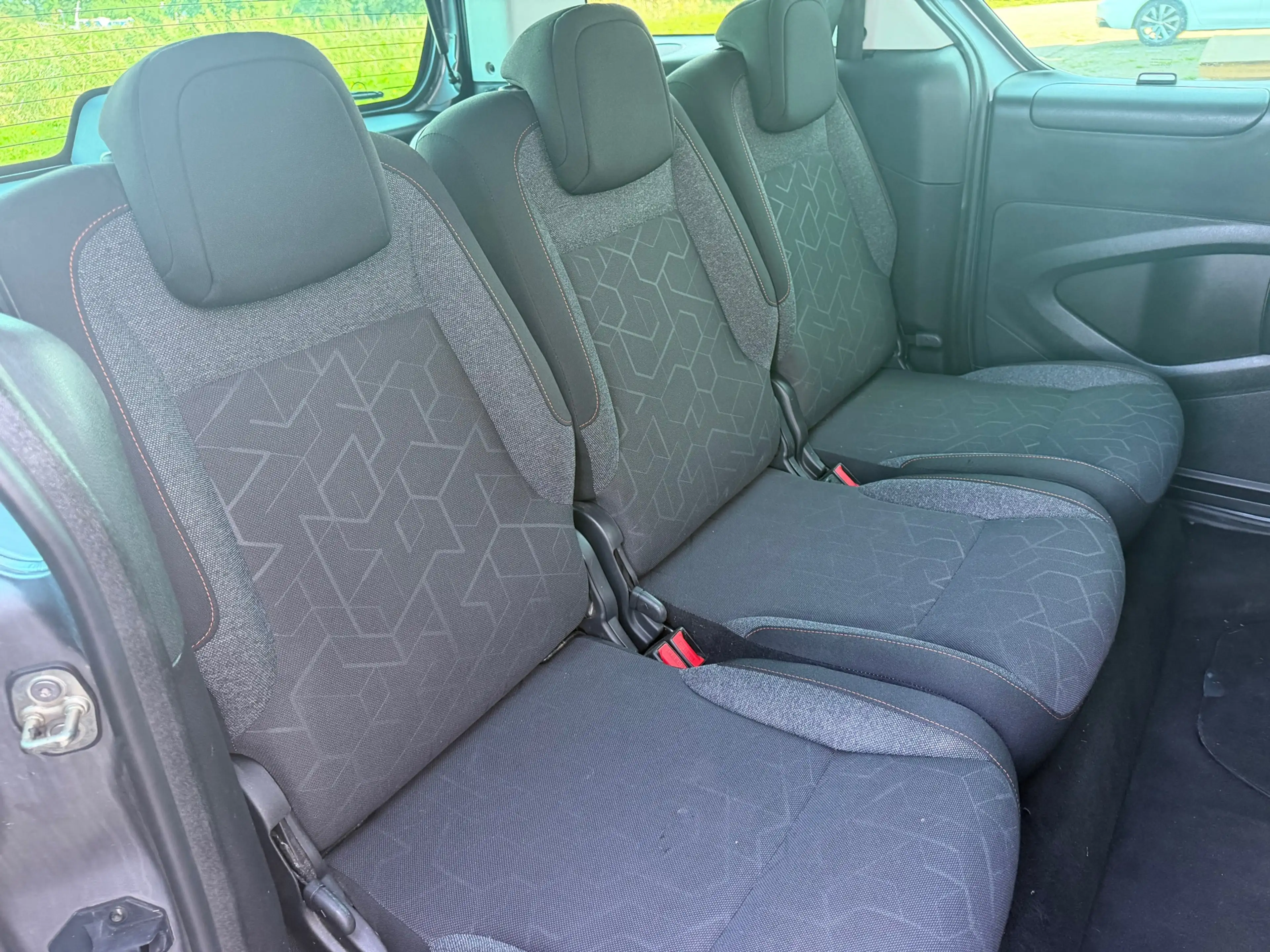 Peugeot Partner Tepee 1.2 PureTech Active- Gris Artense- Airco/Cru — photo 14