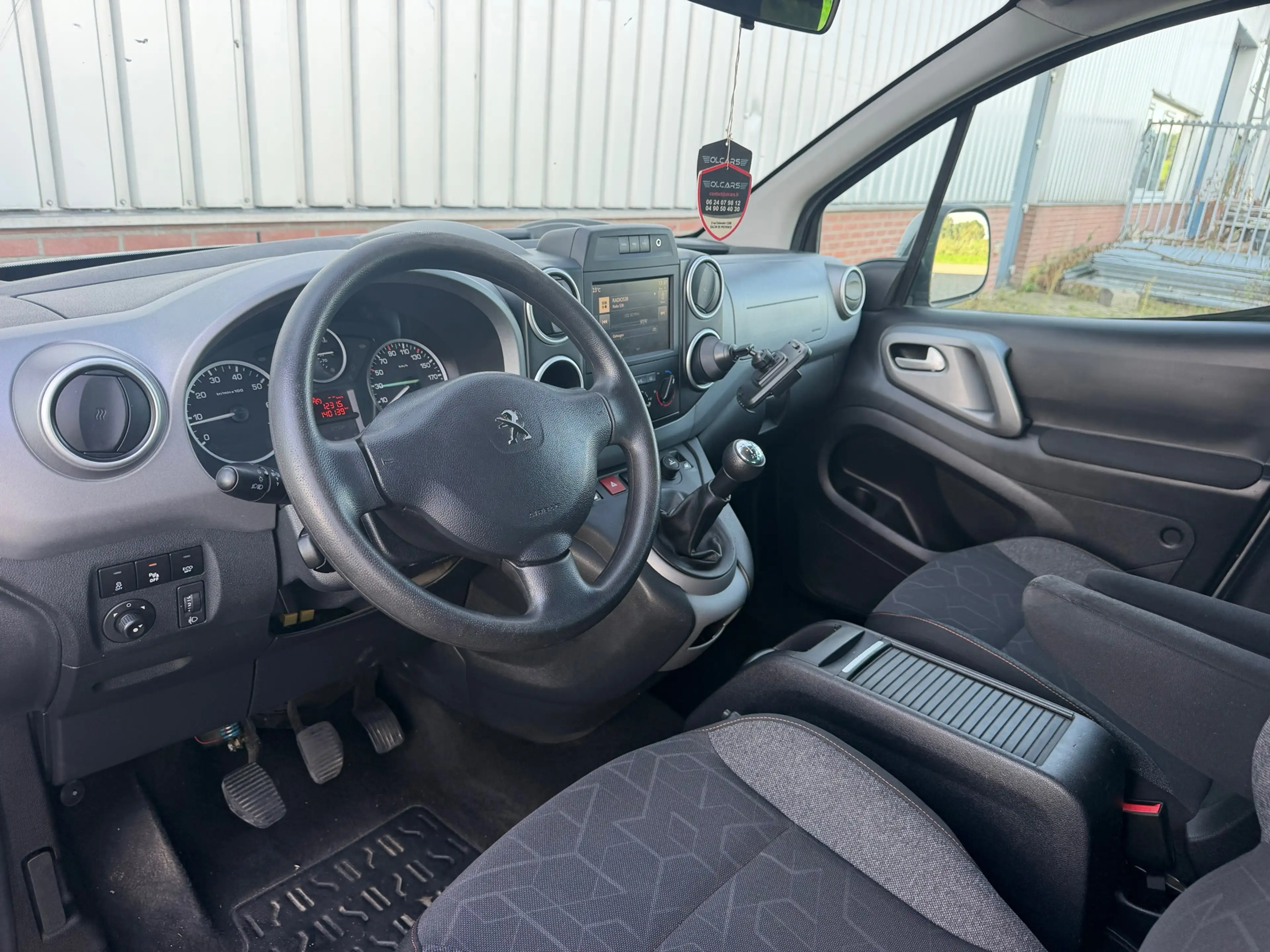 Peugeot Partner Tepee 1.2 PureTech Active- Gris Artense- Airco/Cru — photo 8