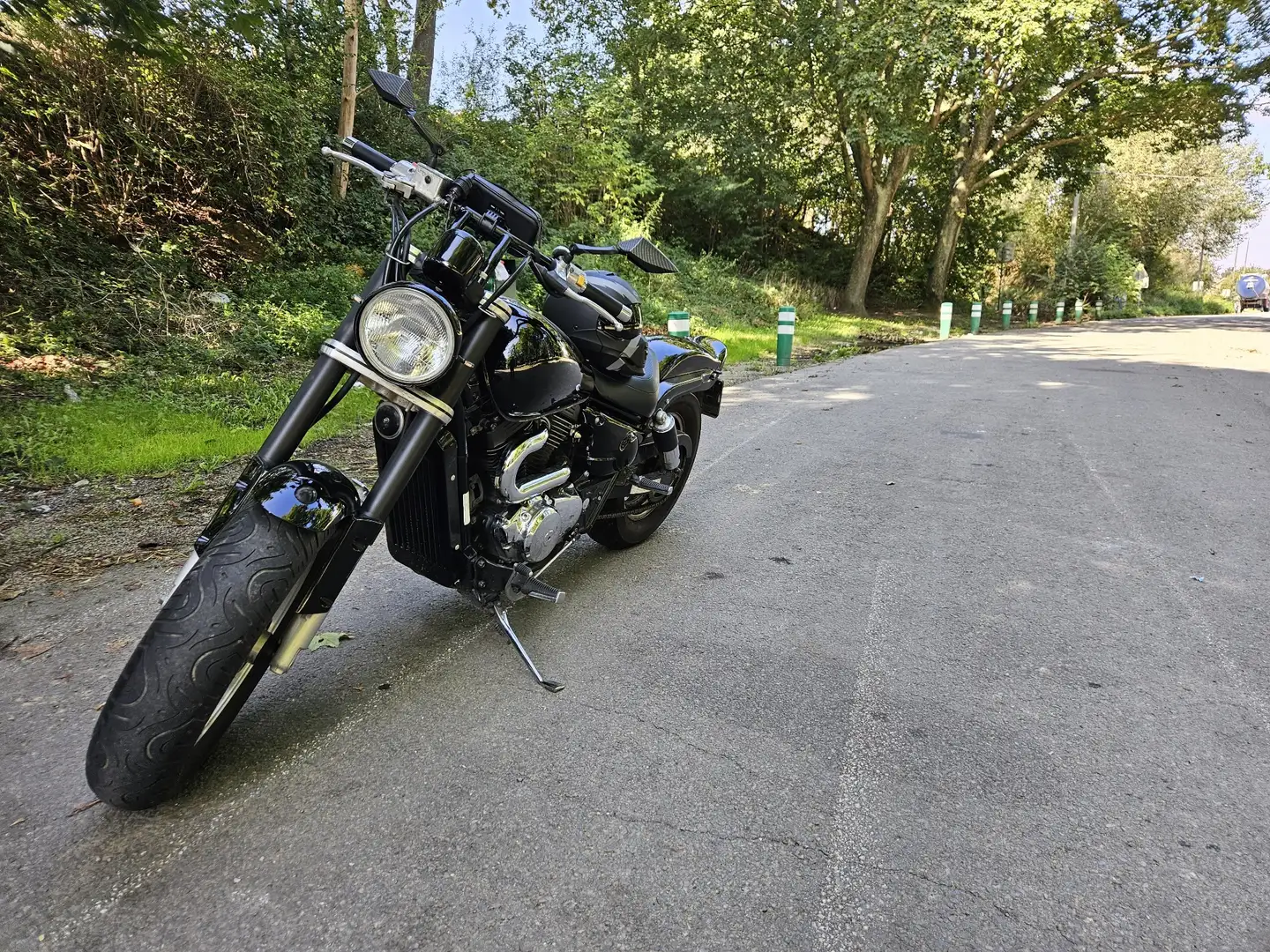 Suzuki VZ 800 Negro - 1