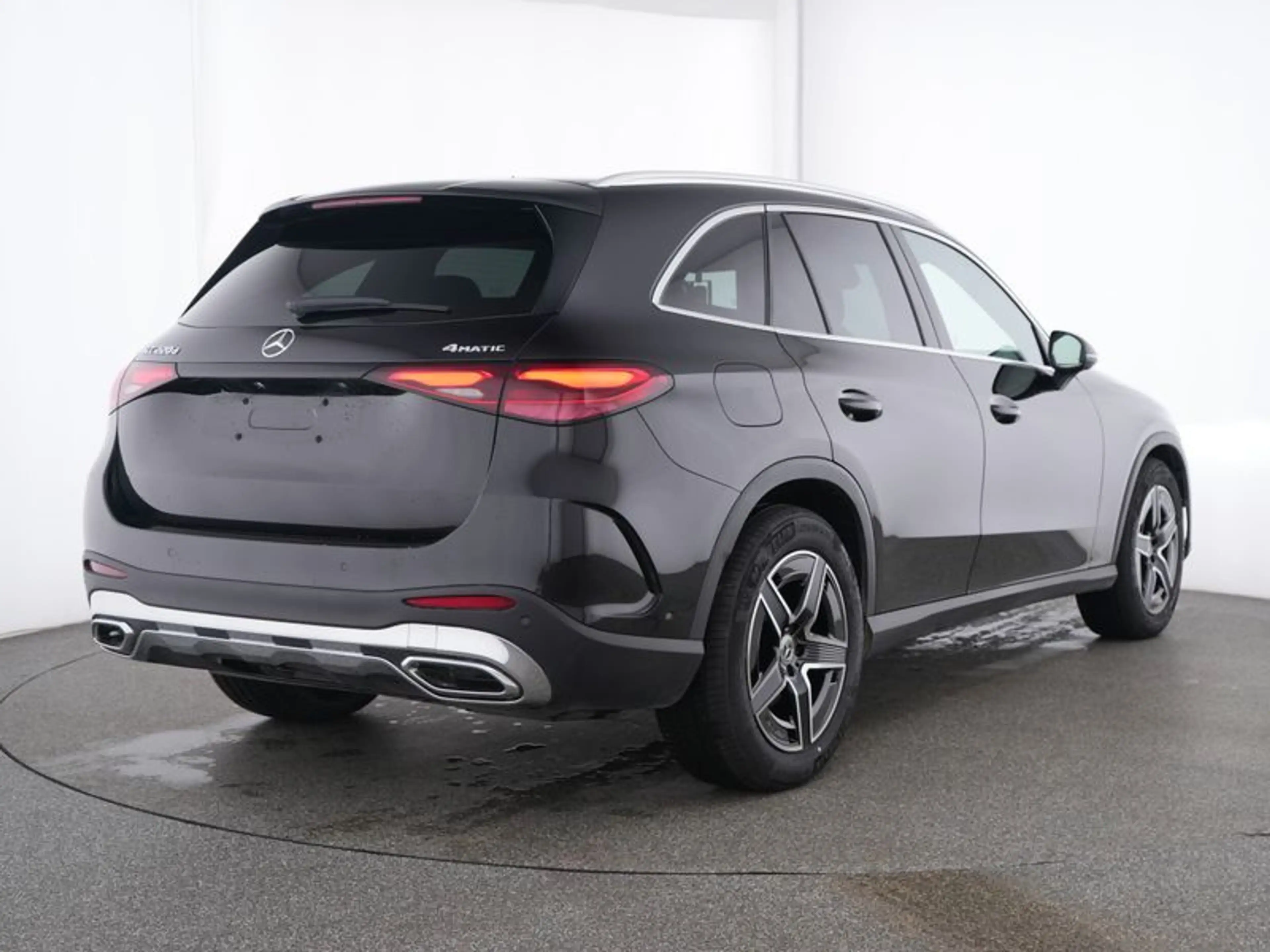 Mercedes-Benz GLC 220 d 4MATIC AMG+MEMORY+TOTW+AMBIENTE+ILS — photo 3