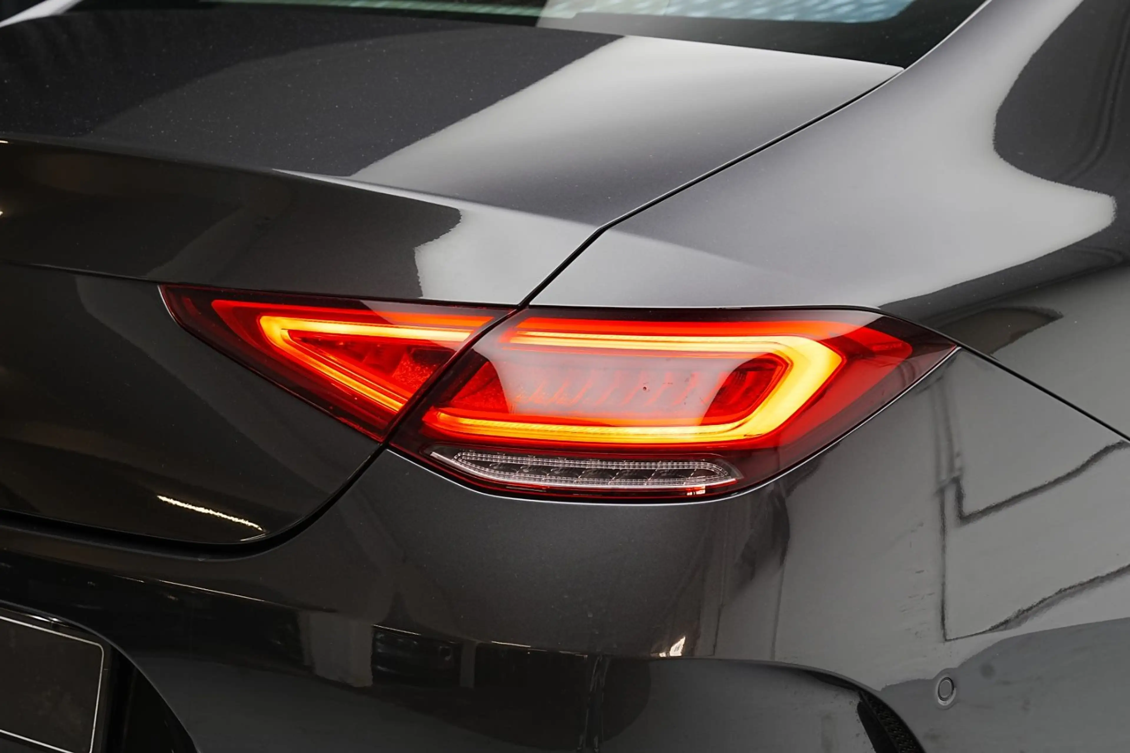 Mercedes-Benz CLS 350 350d 4Matic AMG*GSD*Widescreen*360°*Memory — photo 10