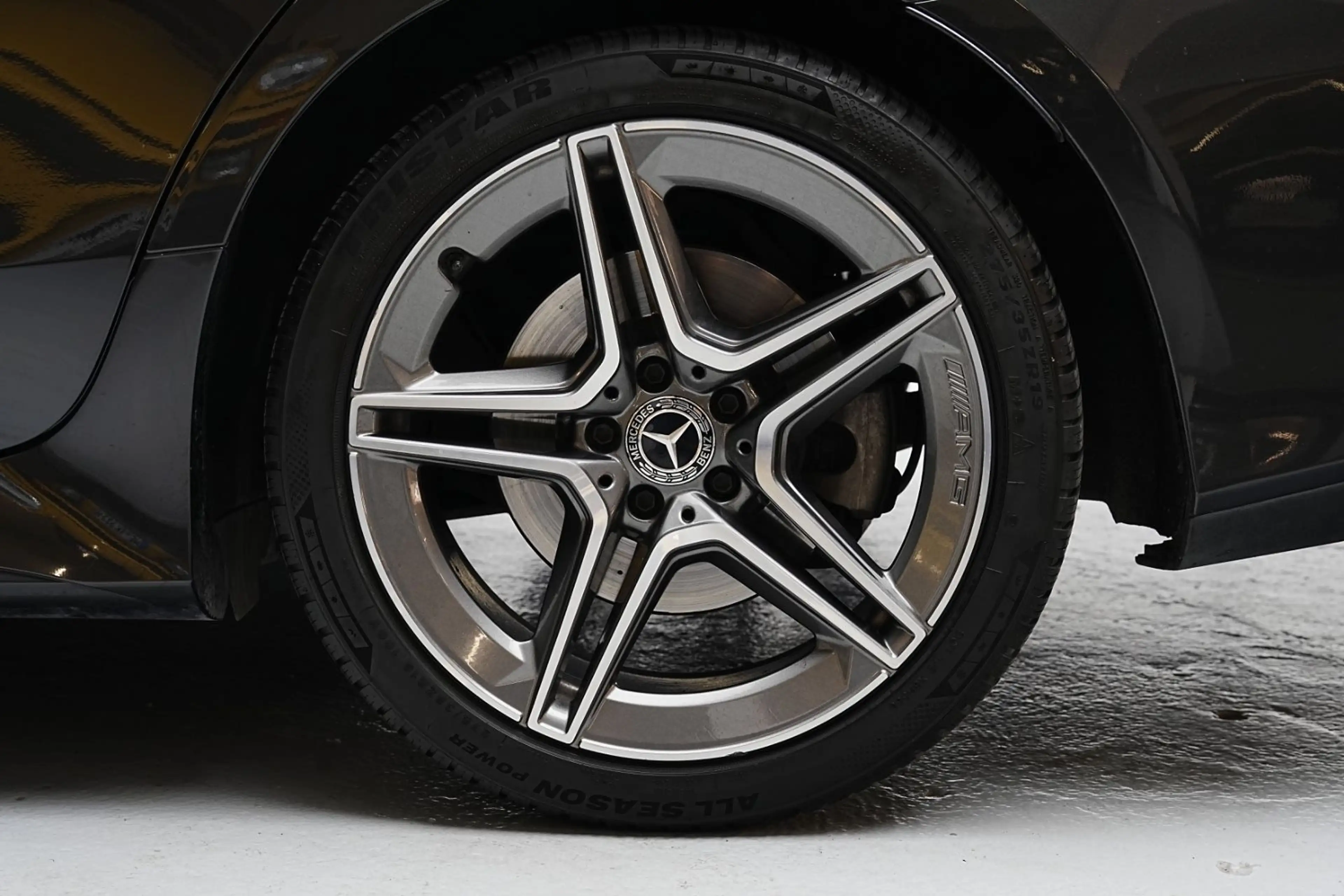 Mercedes-Benz CLS 350 350d 4Matic AMG*GSD*Widescreen*360°*Memory — photo 11
