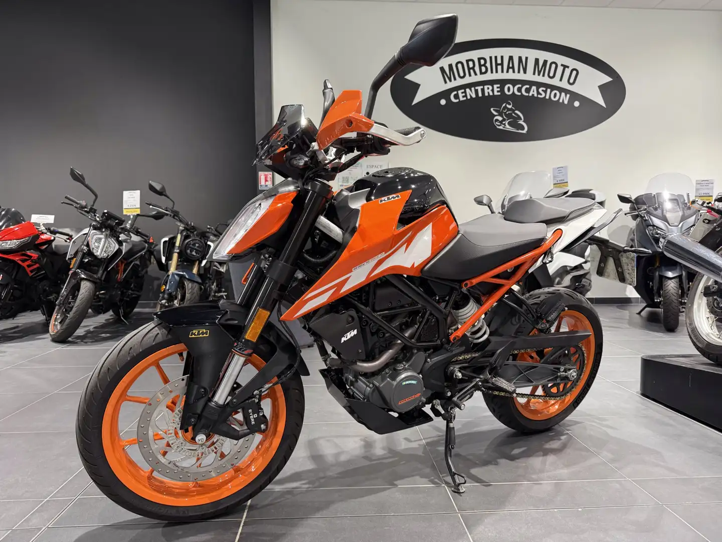 KTM 125 Duke Orange - 1