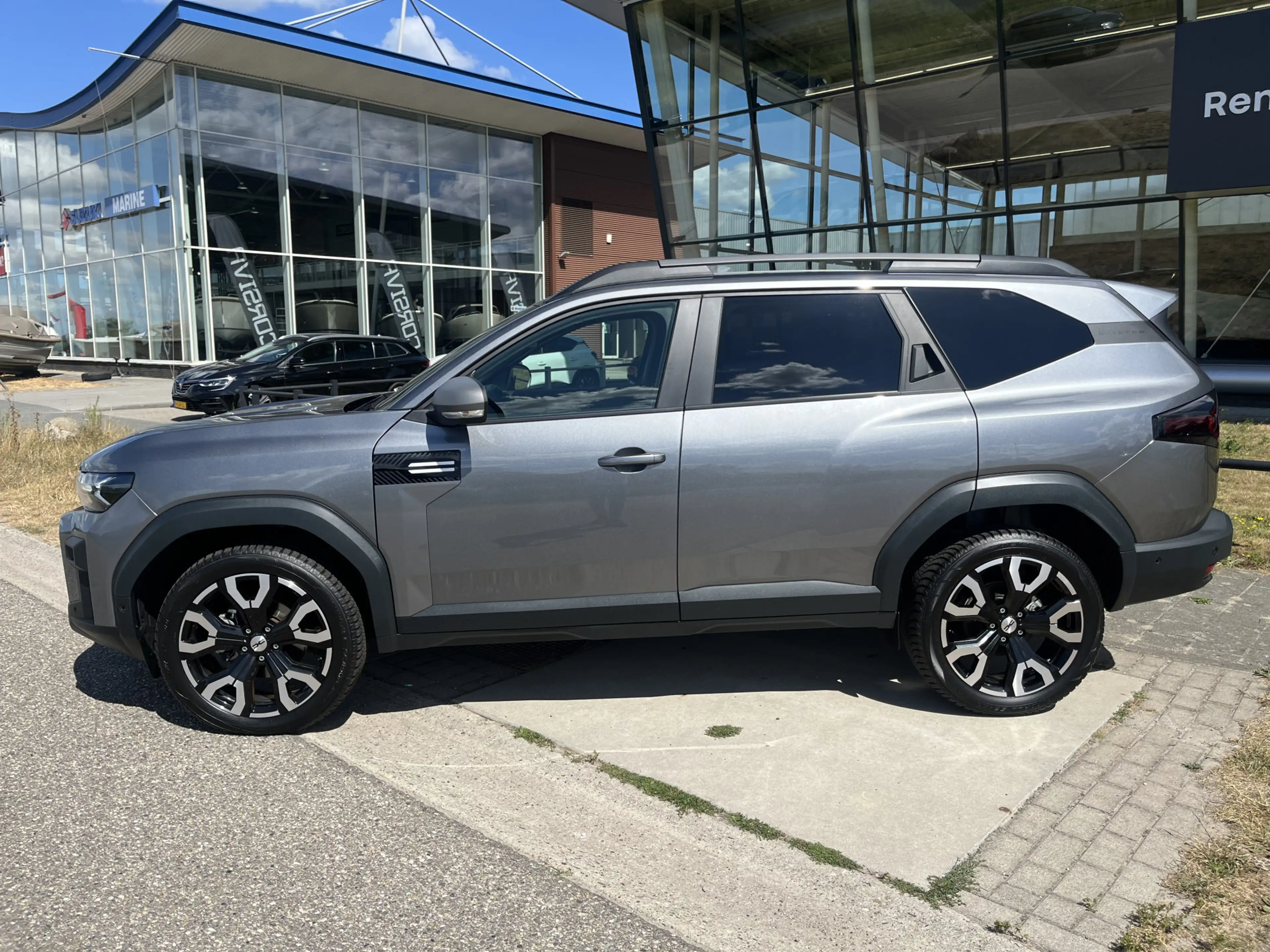 Dacia Bigster 1.8 Hybrid 156PK Journey / 360 Camera / Pack winte — photo 2