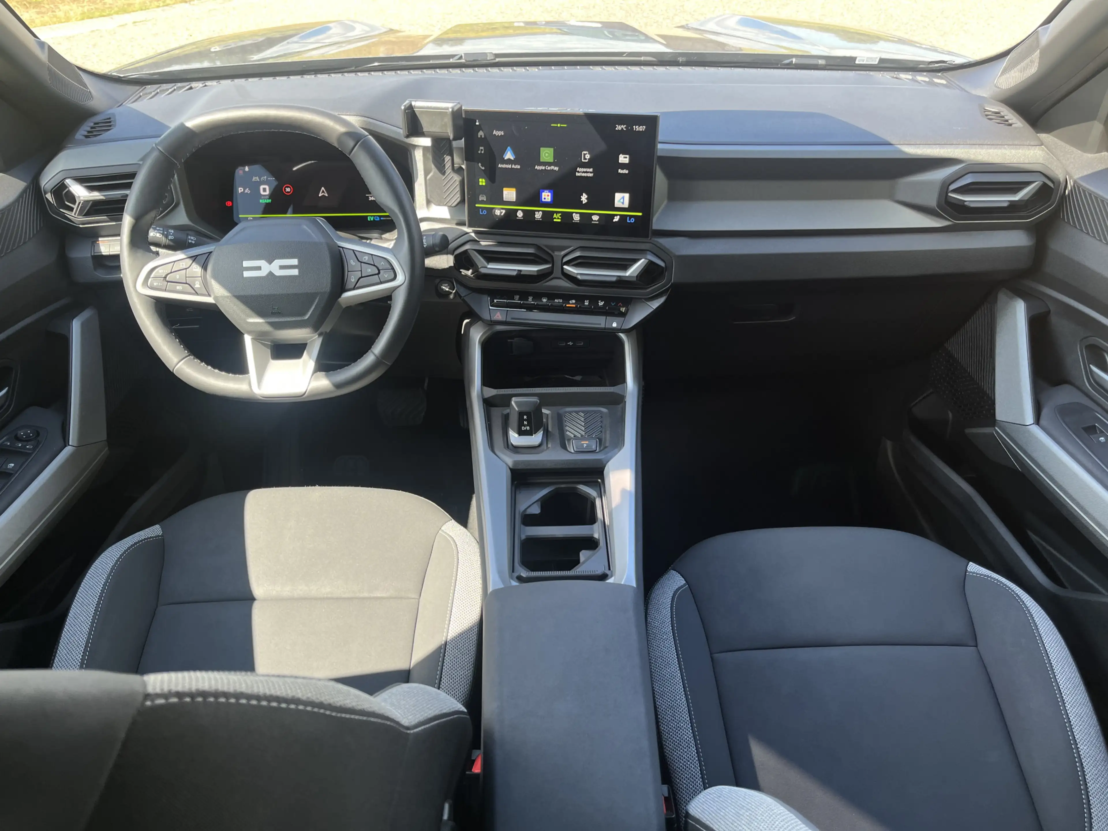 Dacia Bigster 1.8 Hybrid 156PK Journey / 360 Camera / Pack winte — photo 14