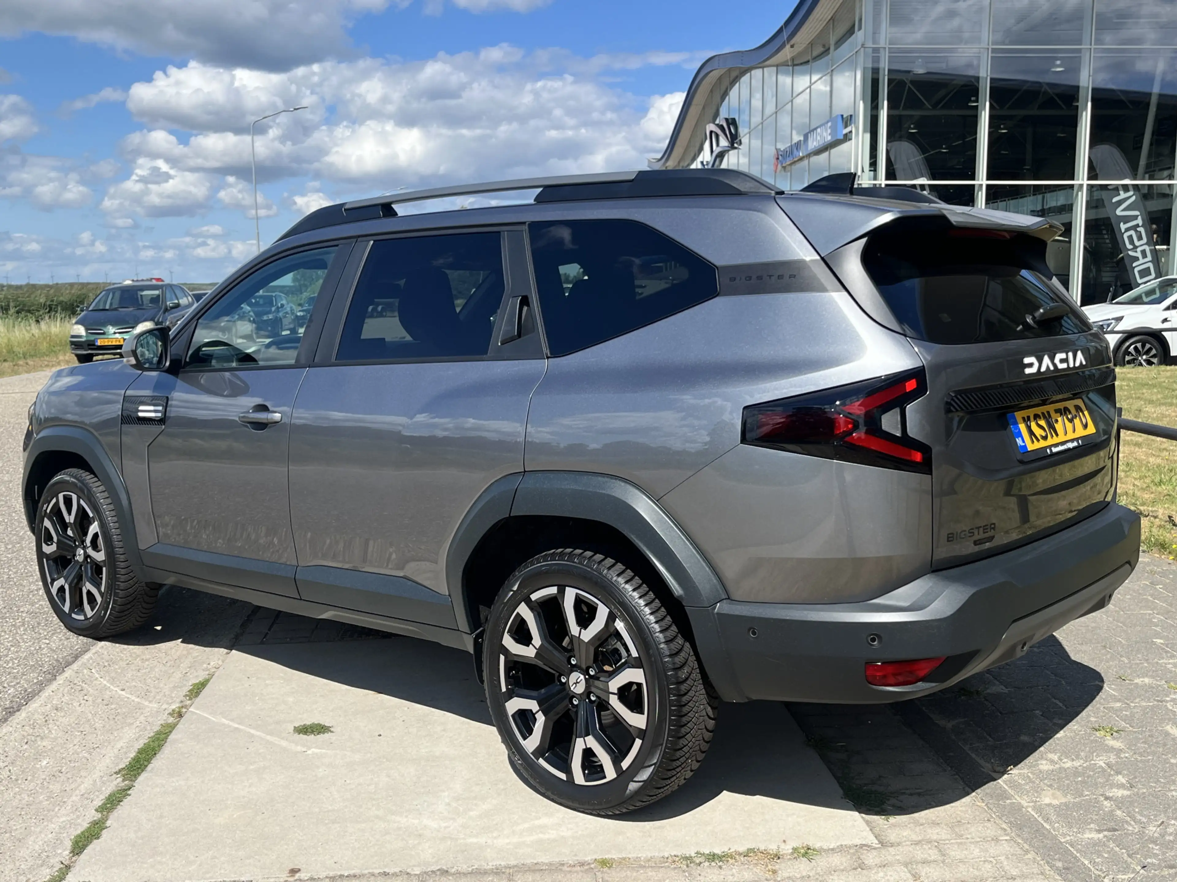 Dacia Bigster 1.8 Hybrid 156PK Journey / 360 Camera / Pack winte — photo 3
