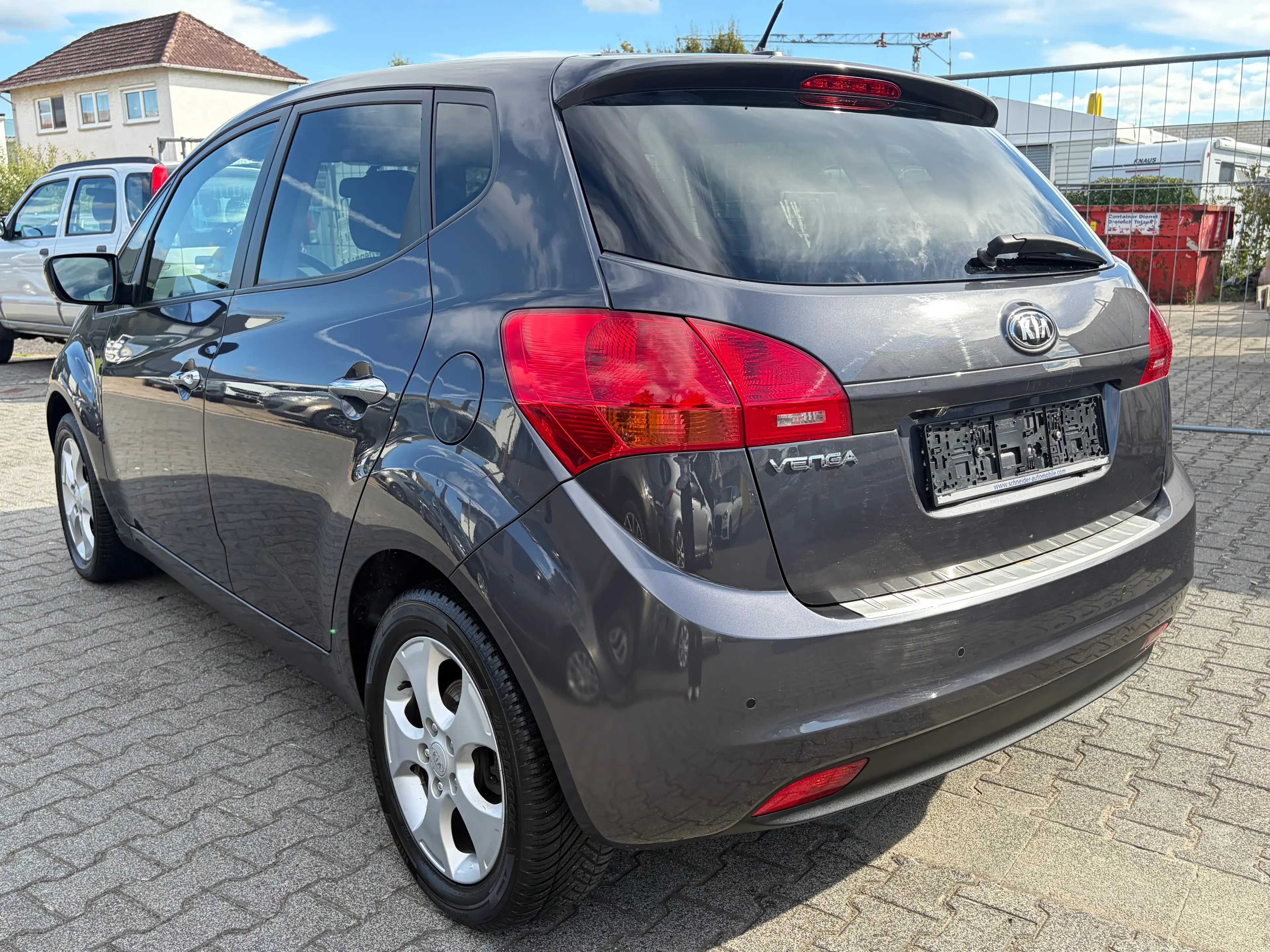 Kia Venga FIFA*Kamera*SHZ*Navi*Schiebe-Dach*Pano*BT*USB*AUX — photo 6