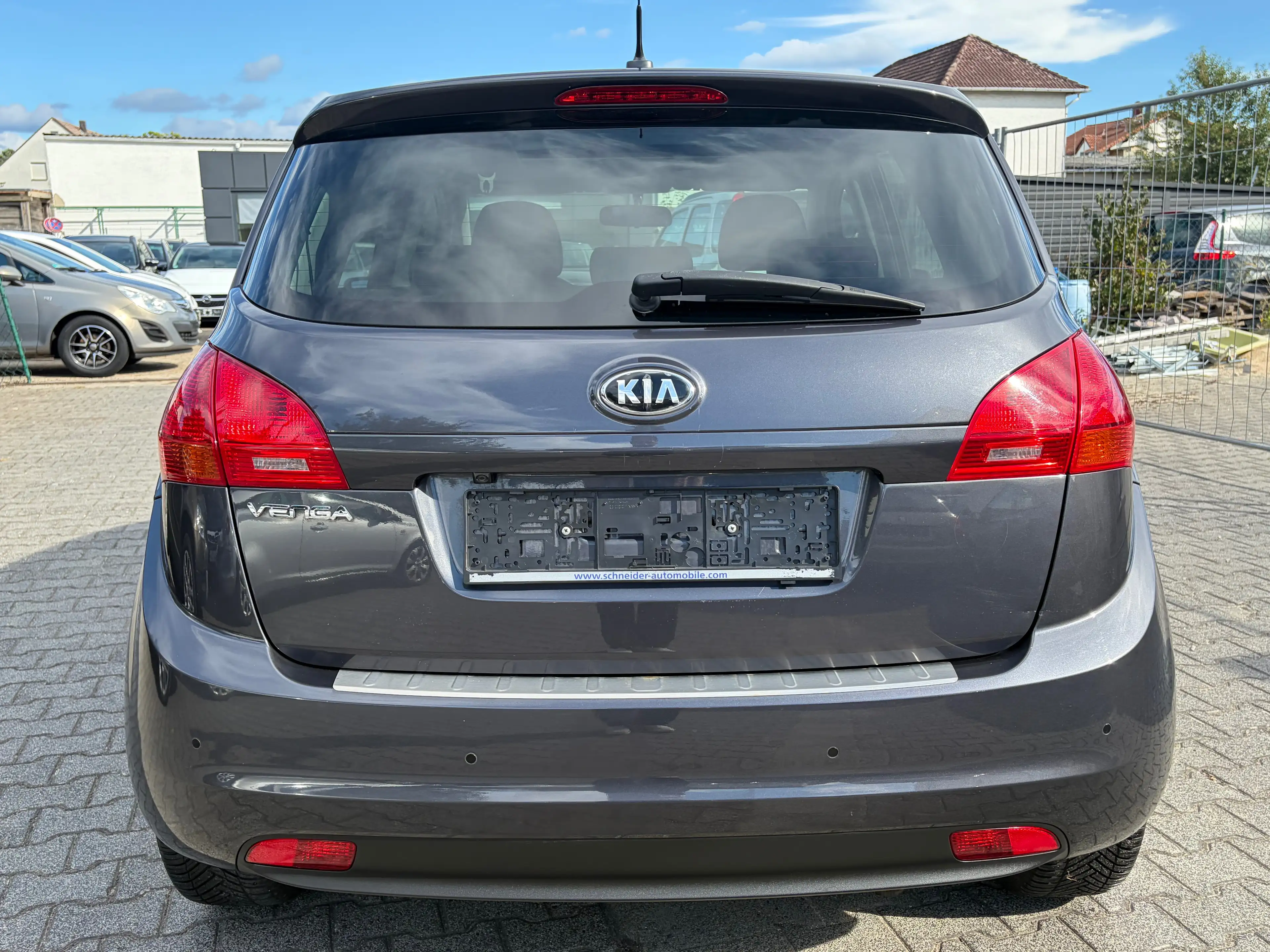 Kia Venga FIFA*Kamera*SHZ*Navi*Schiebe-Dach*Pano*BT*USB*AUX — photo 7
