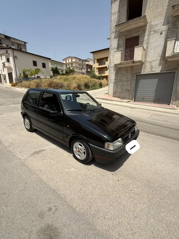 Fiat Uno 3p 1.4 ie turbo Racing, foto 3