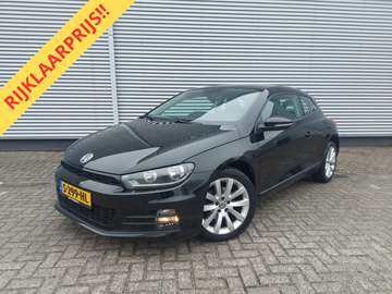 1.4 TSI airco,cruise,stoelverwarming,parkeersensor