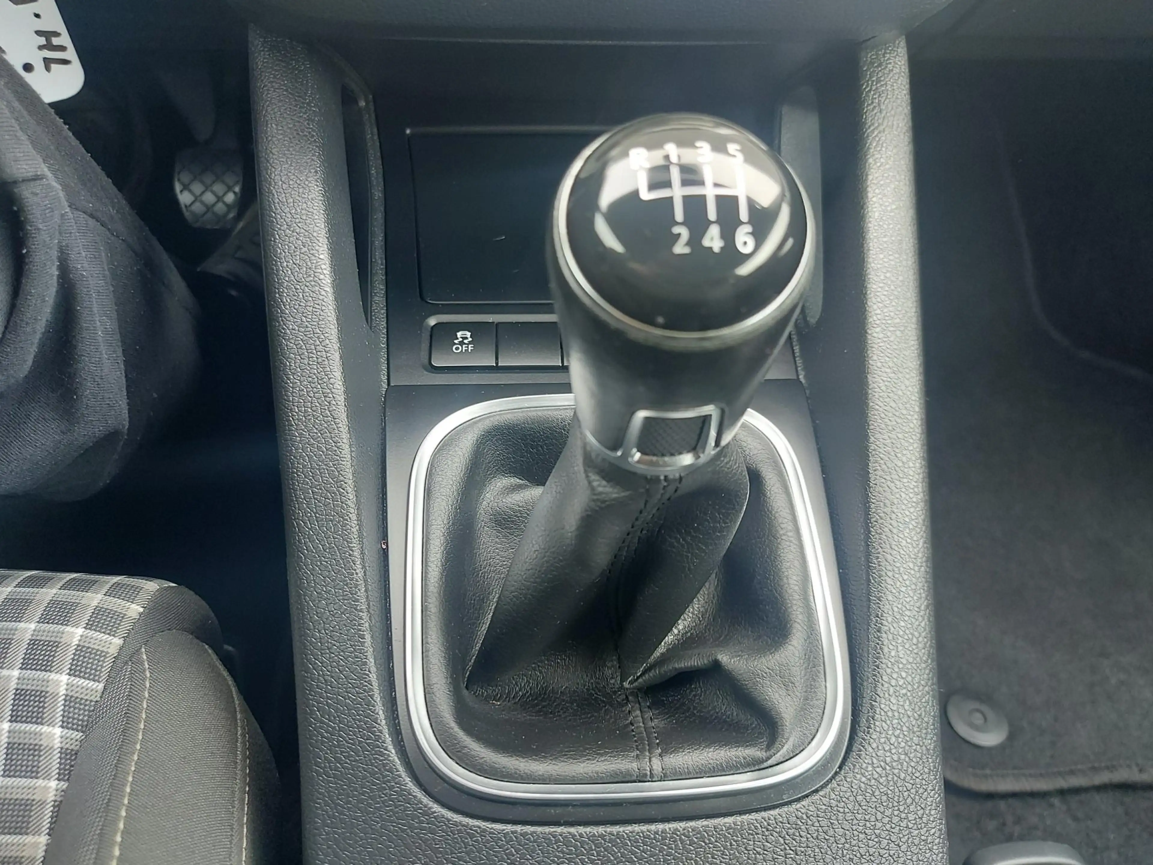 Volkswagen Scirocco 1.4 TSI airco,cruise,stoelverwarming,parkeersensor — photo 14