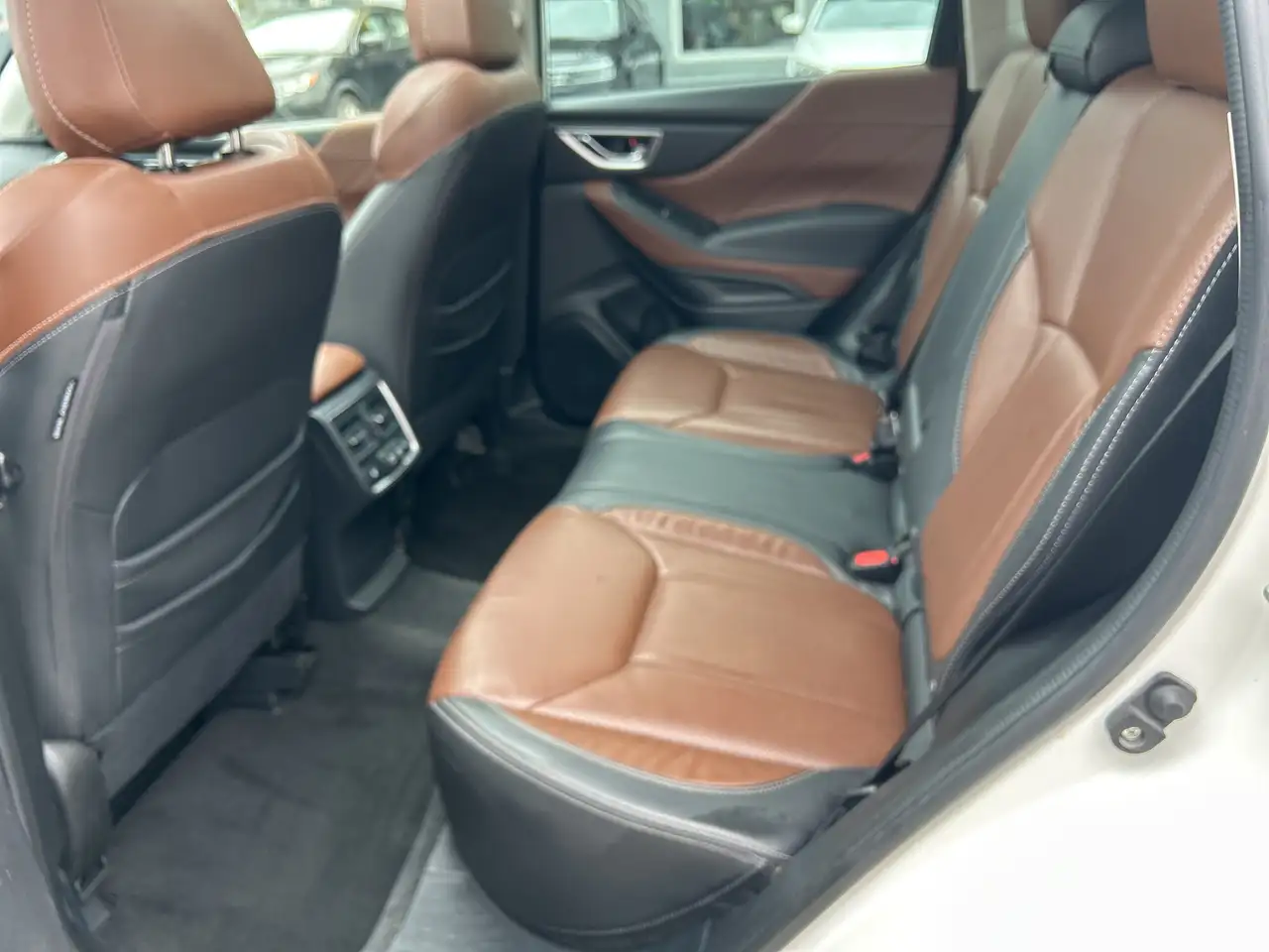 Subaru Forester снимка Subaru Forester