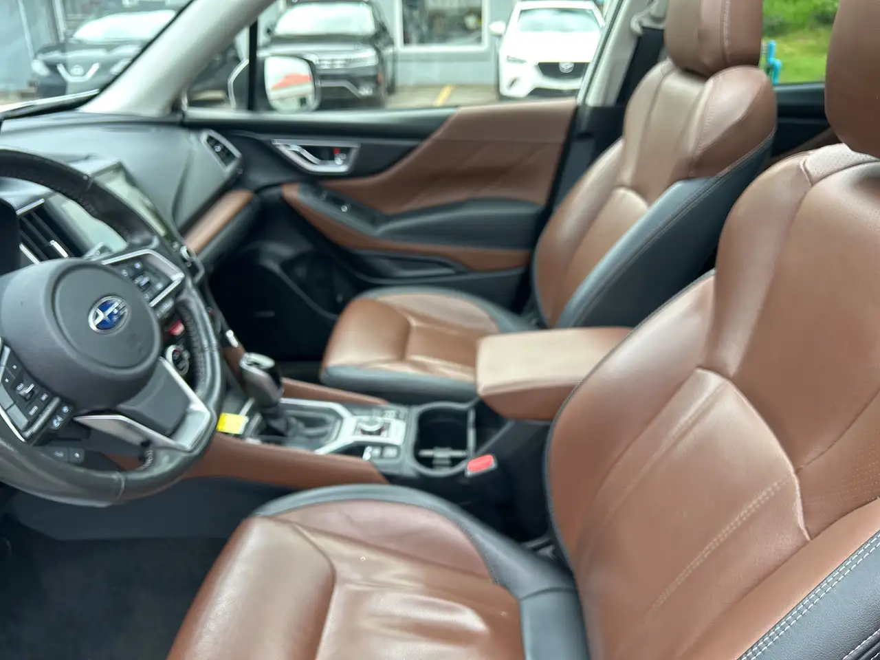 Subaru Forester снимка Subaru Forester