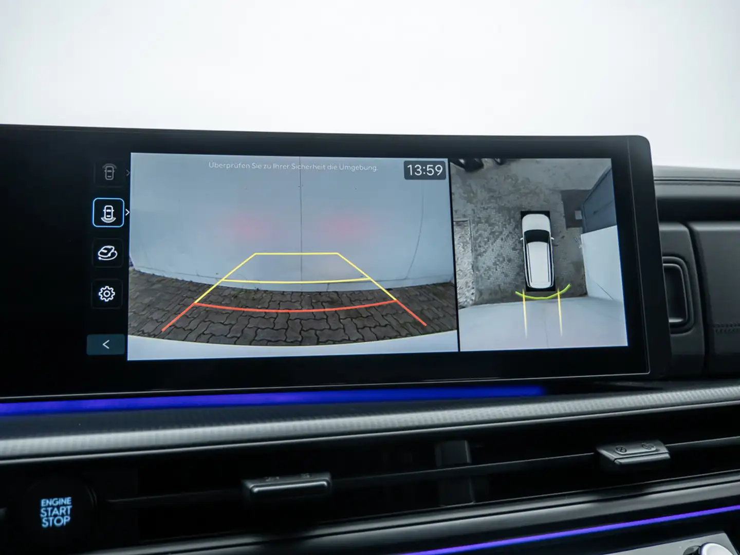 Hyundai SANTA FE 1.6 T-GDI PHEV 4WD Blackline 360° Weiß - 2