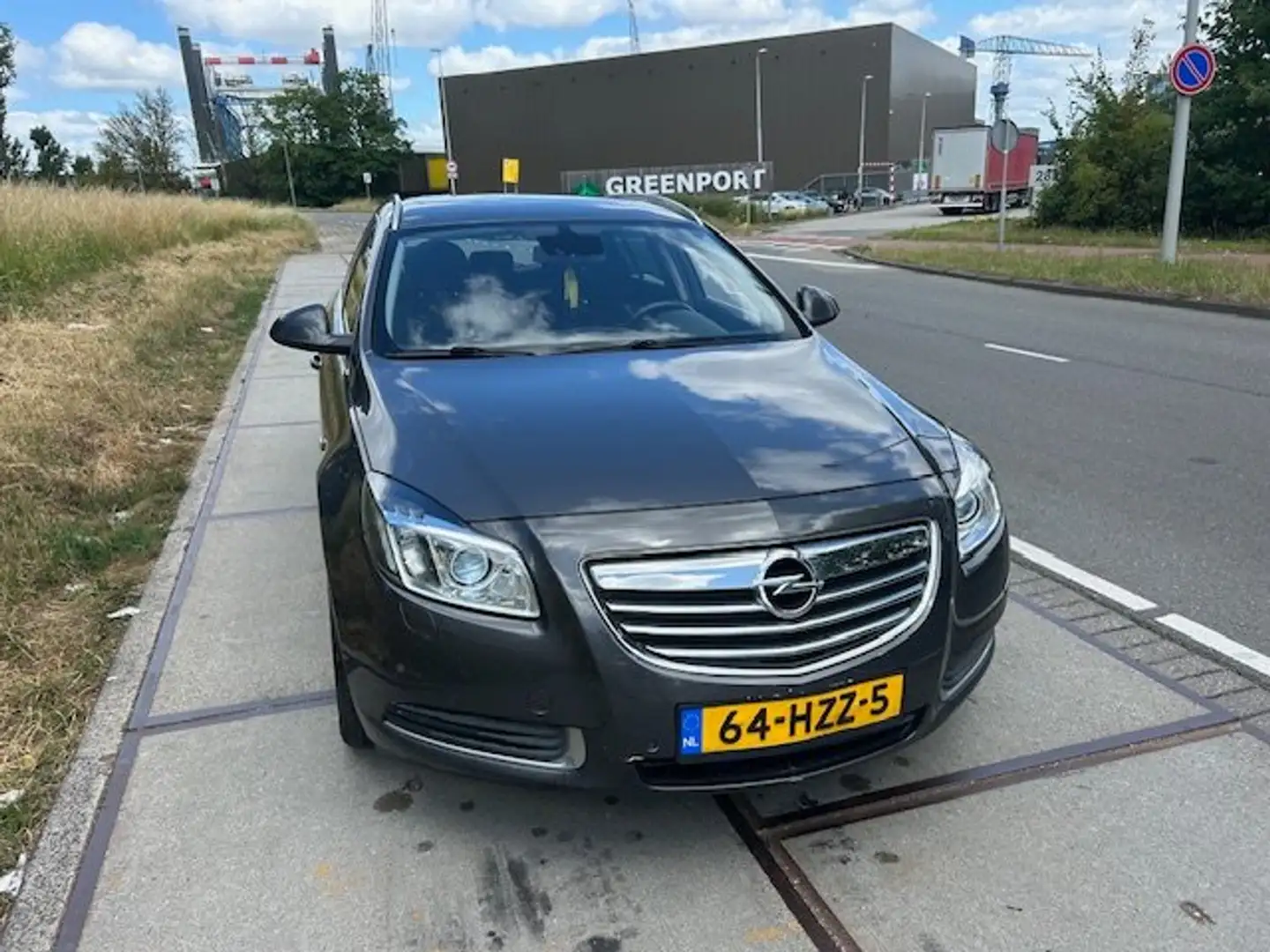 Opel Insignia 1.8 Business LICHTE SCHADE Grijs - 2