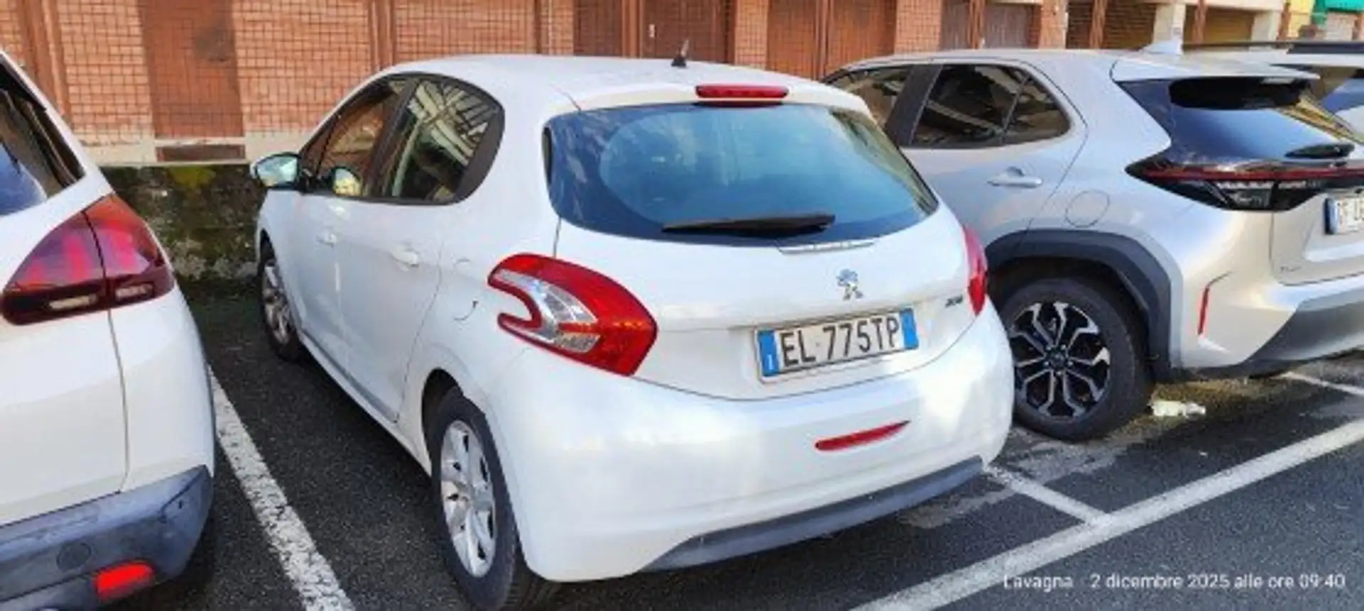 Peugeot 208 208 I 2012 5p 1.4 hdi 8v Allure Bianco - 1