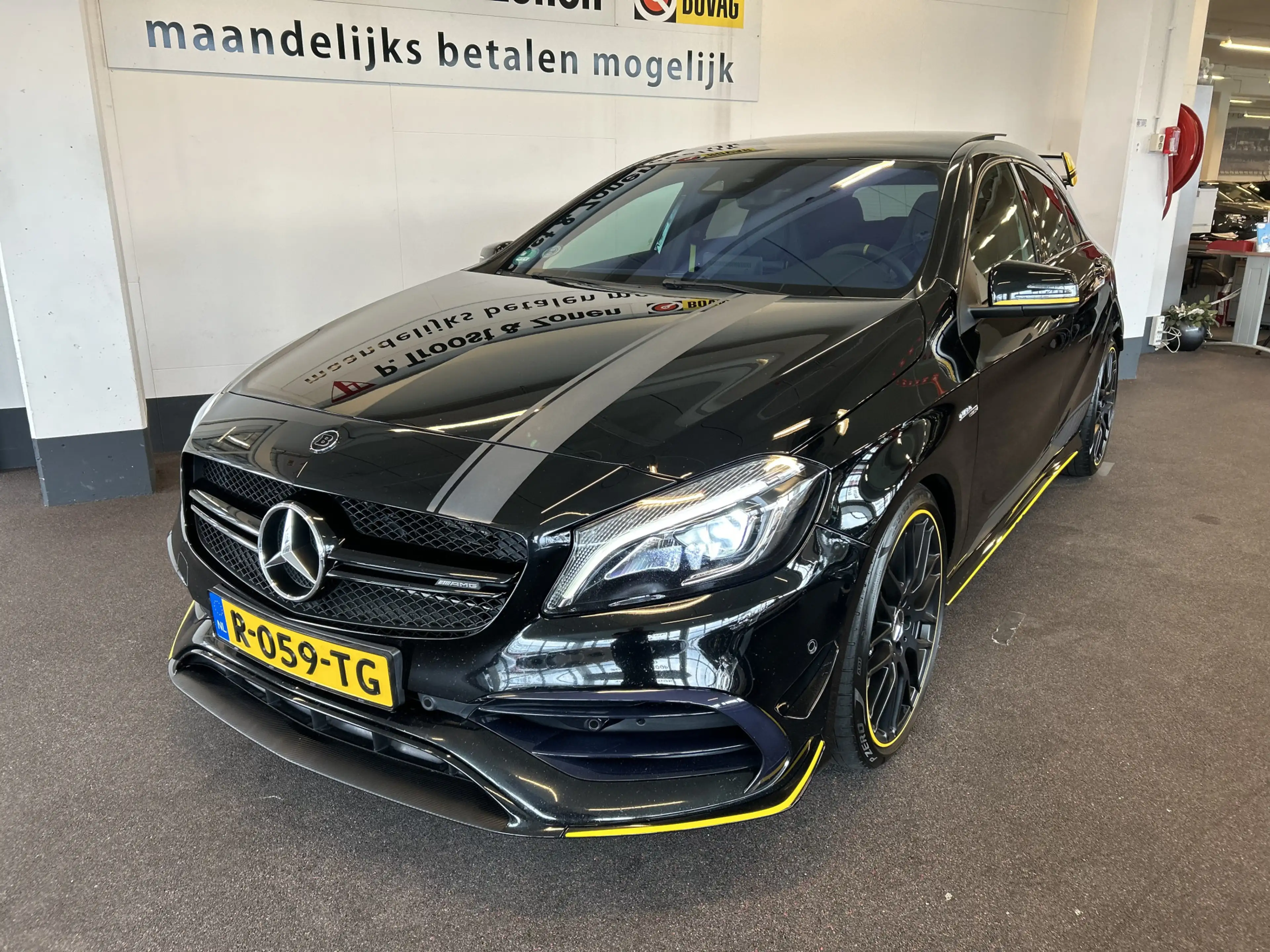 Mercedes-Benz A 45 AMG 4MATIC Yellow Night 381PK | Panoramadak | Harman/K — photo 4