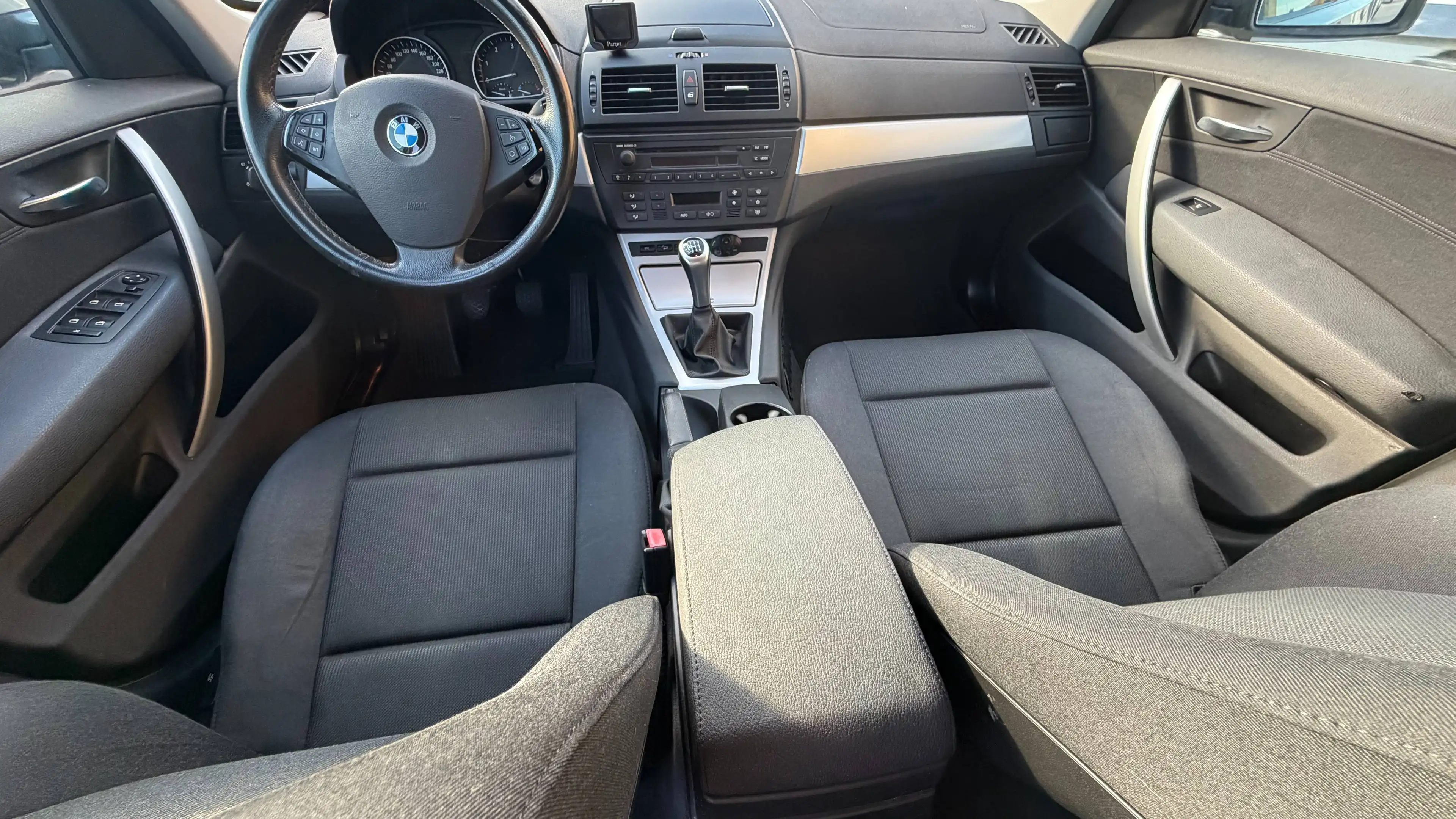 BMW X3 2.0 d — photo 8