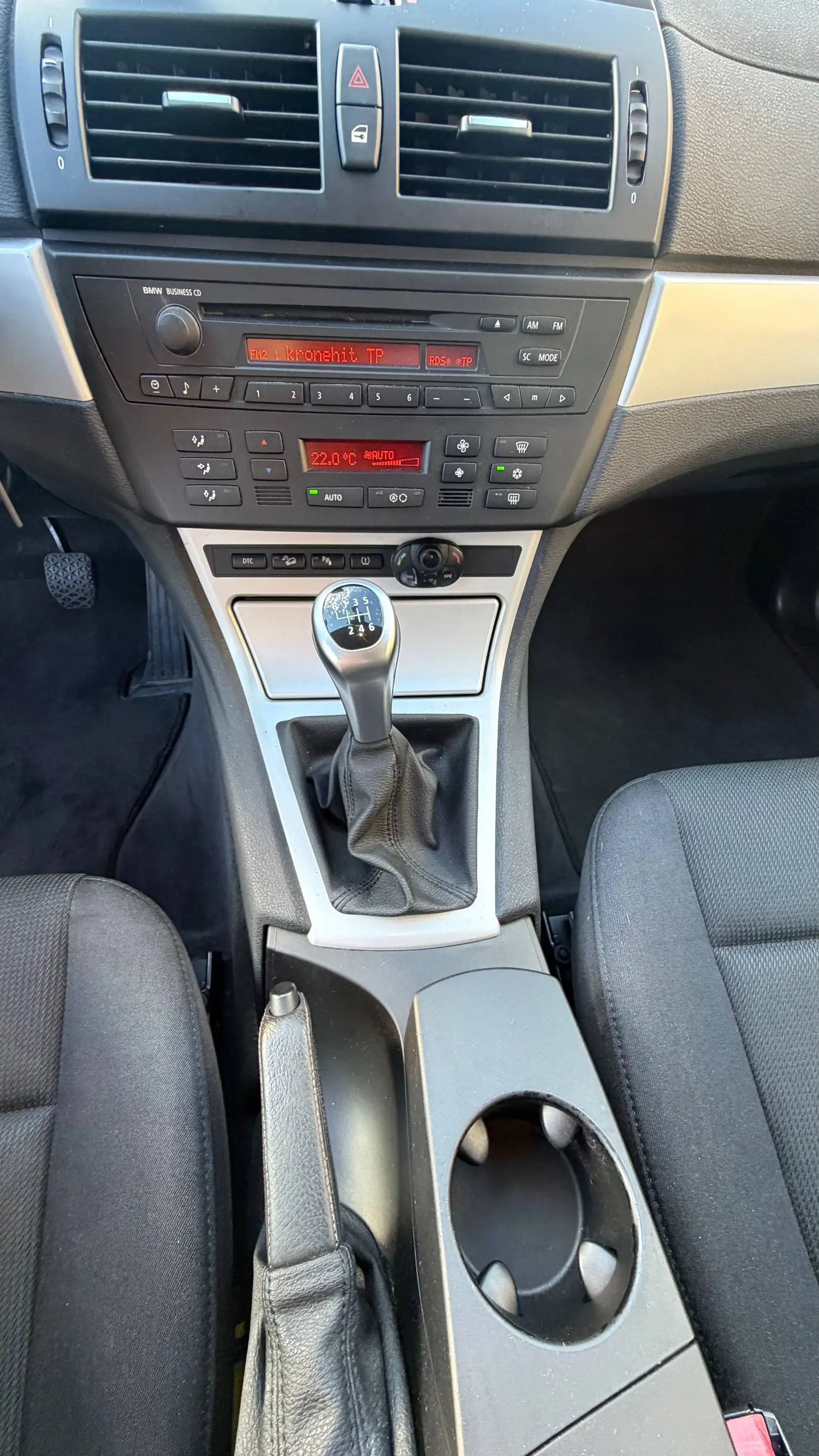 BMW X3 2.0 d — photo 9