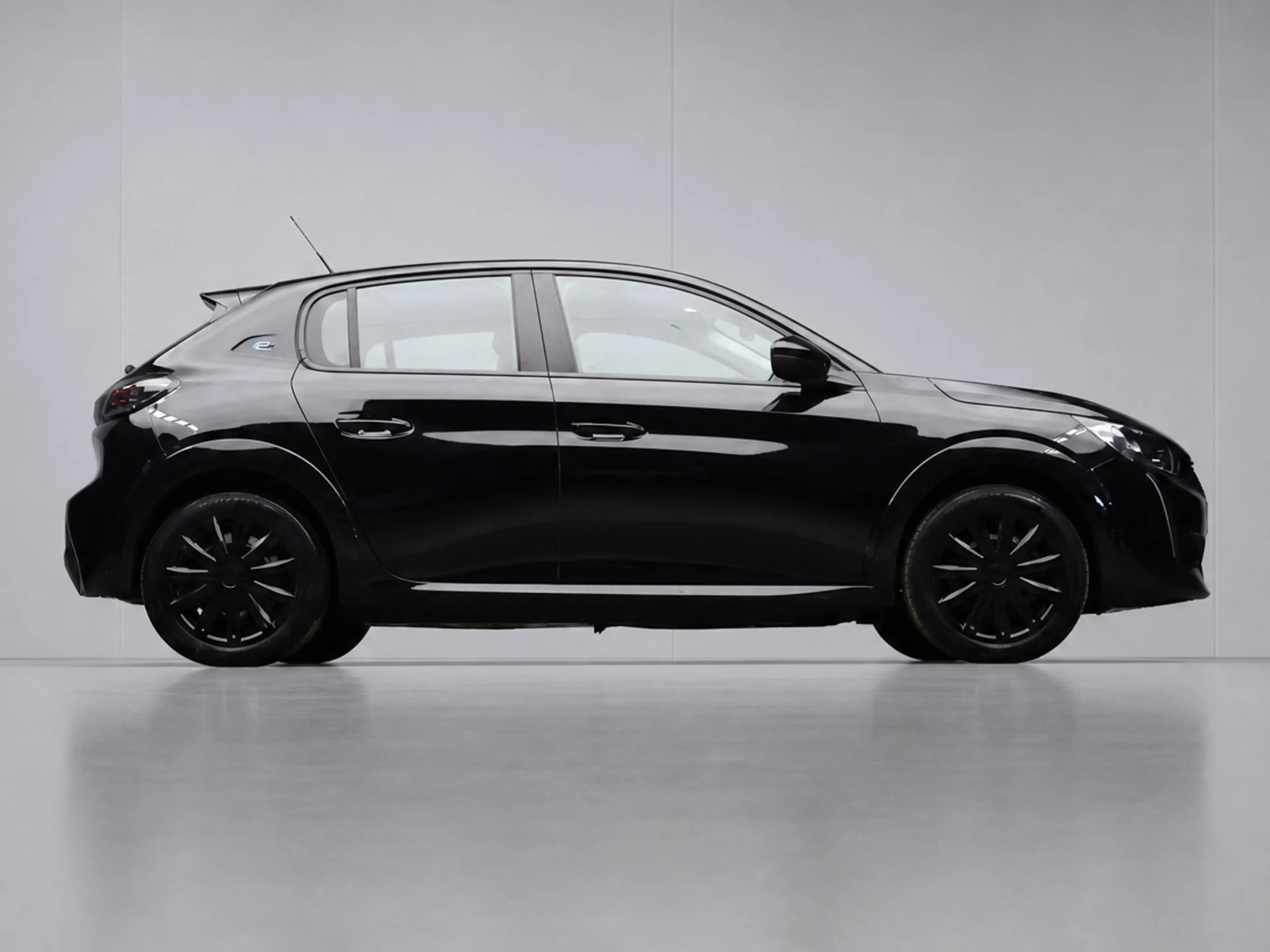 Peugeot e-208 EV Allure 50 kWh SOH 90% (CARPLAY,NAVI,LED,CRUISE, — photo 6