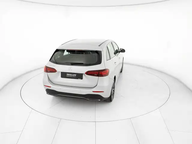 Mercedes-Benz B-Class view 6