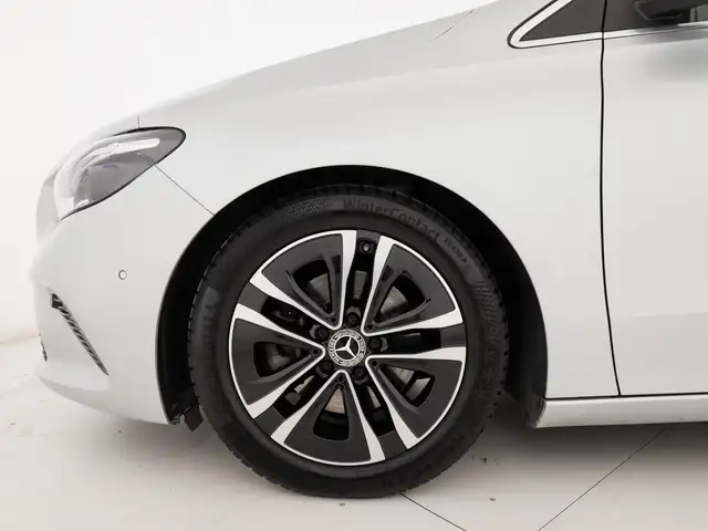 Mercedes-Benz B-Class view 7