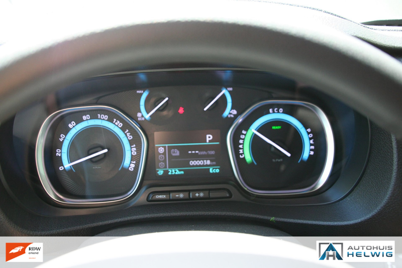 Citroen Jumpy Ë-Jumpy L2 DC 50 kWh 100% elec zero emissie 5 pers — photo 21