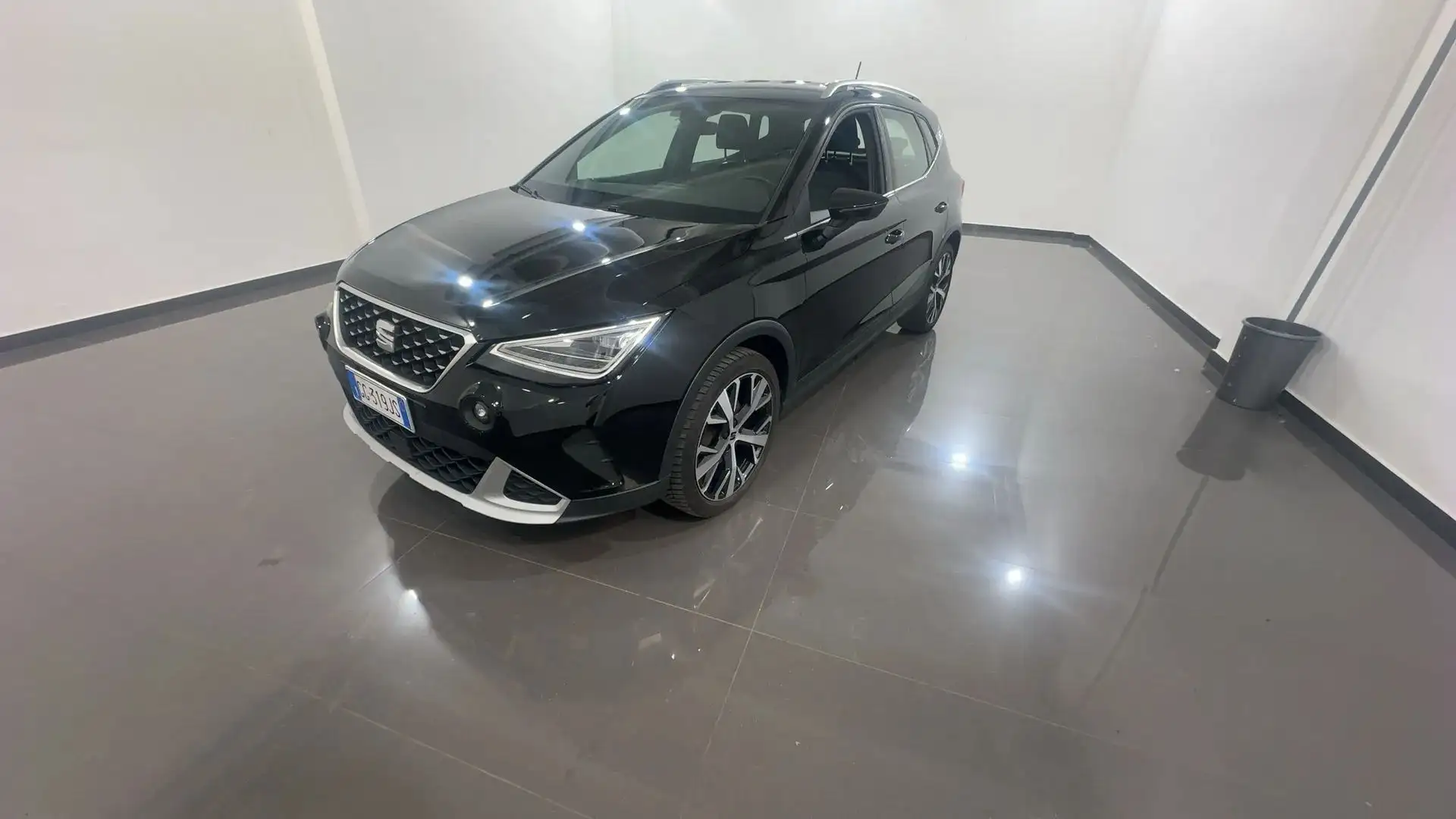 SEAT Arona Arona 1.0 TGI Xperience 90cv Nero - 1