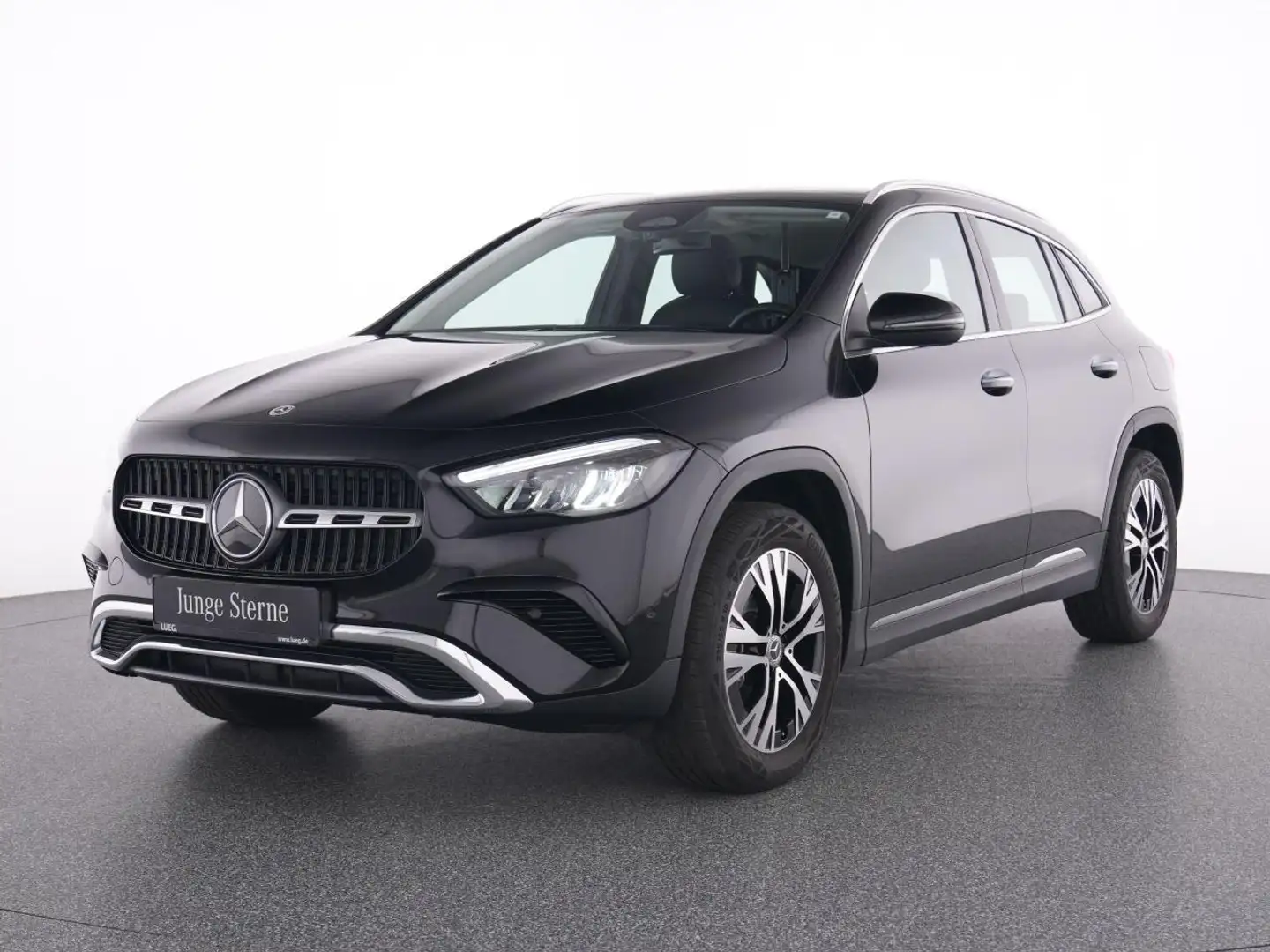 Mercedes-Benz GLA 200 d 4M Progressive+MBUX+LED-HP+Pano+KeylGo Fekete - 2