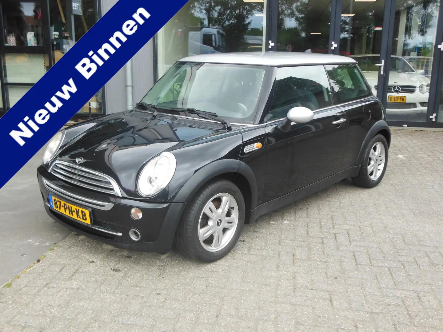 MINI One Mini 1.6 Pepper Staat in De Krim Noir - 1