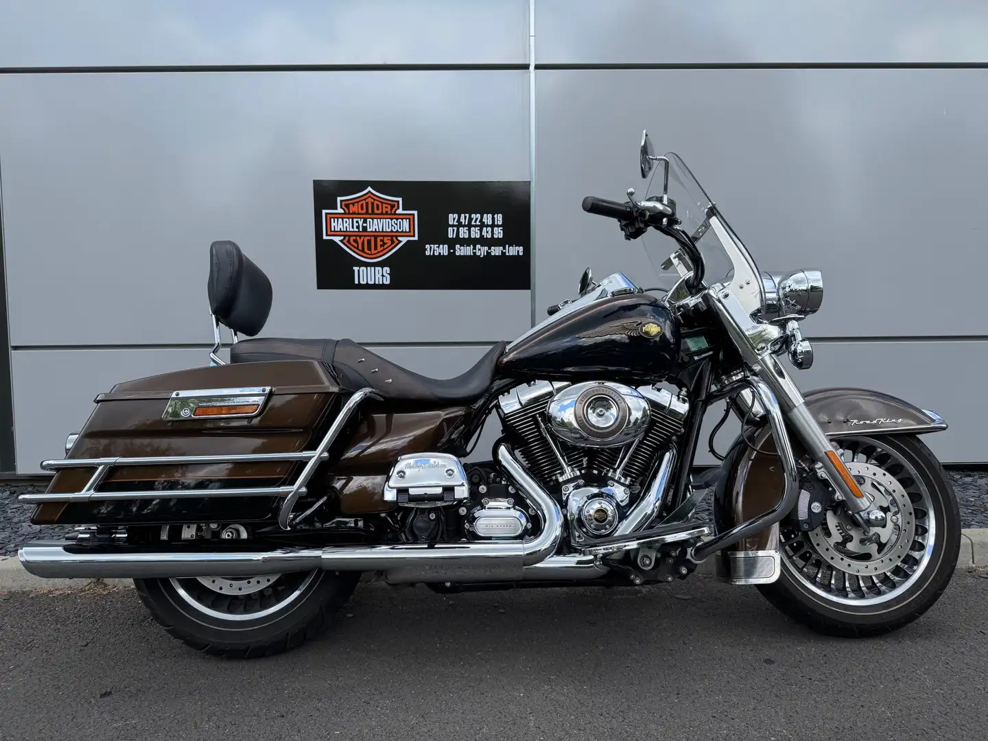 Harley-Davidson Road King Brown - 1