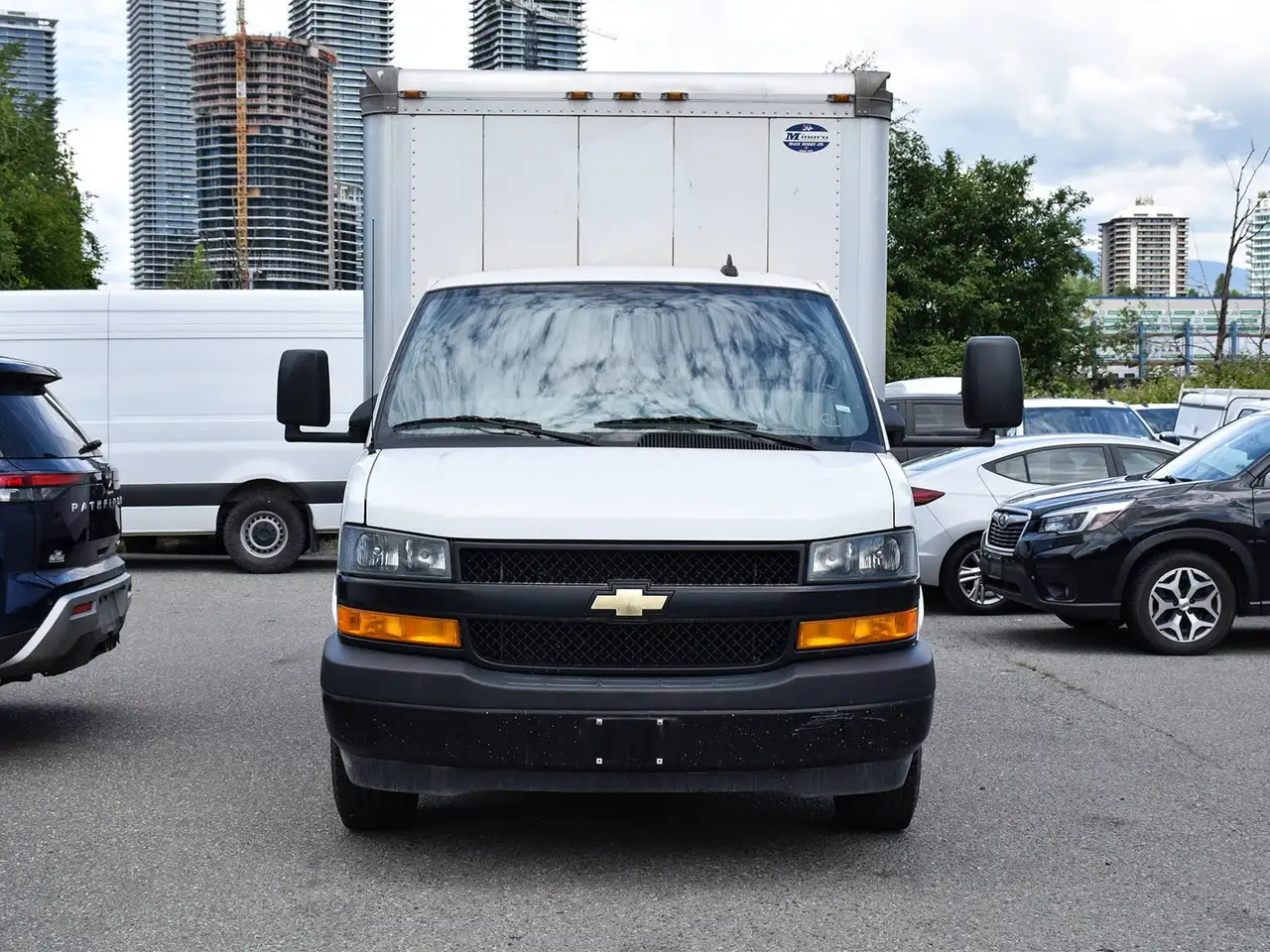 Chevrolet Express снимка Chevrolet Express