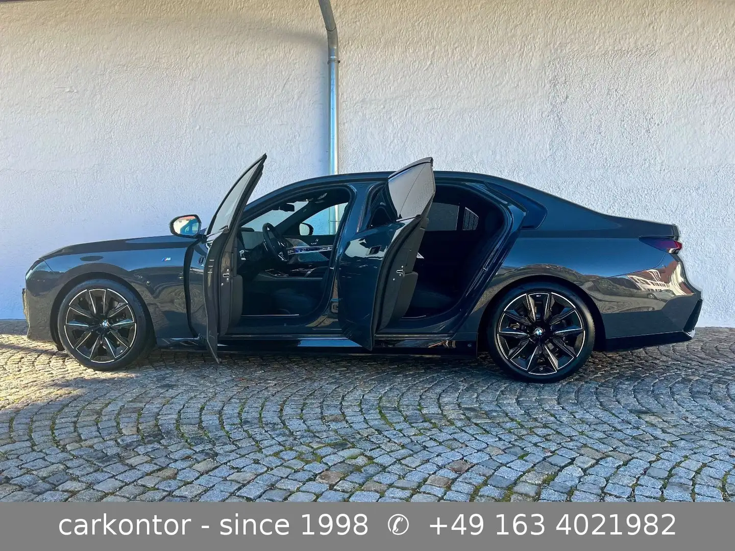 BMW i7 xDr. 60 *M SPORT PRO*LOUNGE SEAT*FOND ENT*SKY Grau - 1