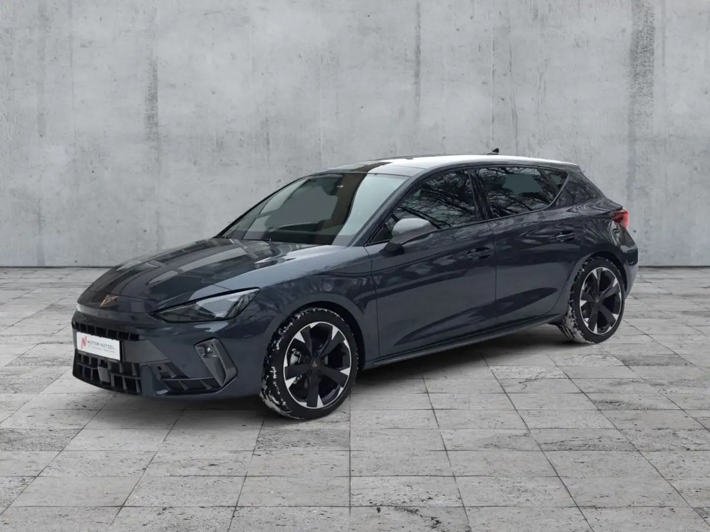 CUPRA Leon 1.5eTSI DSG LED+APP+DAB+ACC+SHZ+RFK+PANO+VC Grau - 2