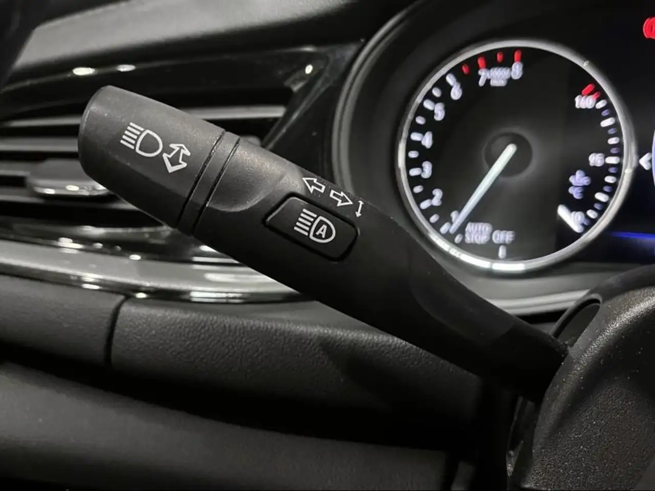 Opel Insignia Sports Tourer Edition, миниатюра 24