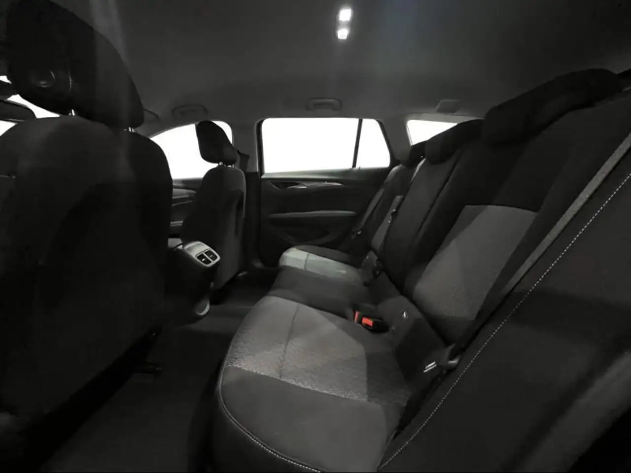 Opel Insignia Sports Tourer Edition, миниатюра 12