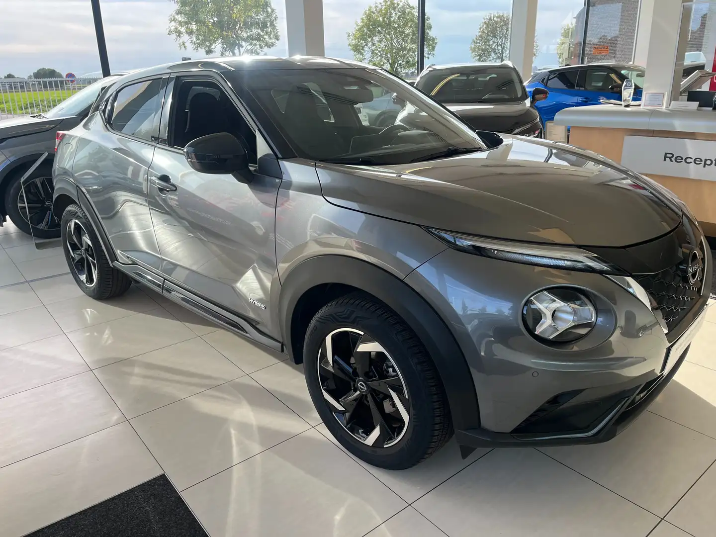 Nissan Juke N CONNECTA HYBRID Gris - 2