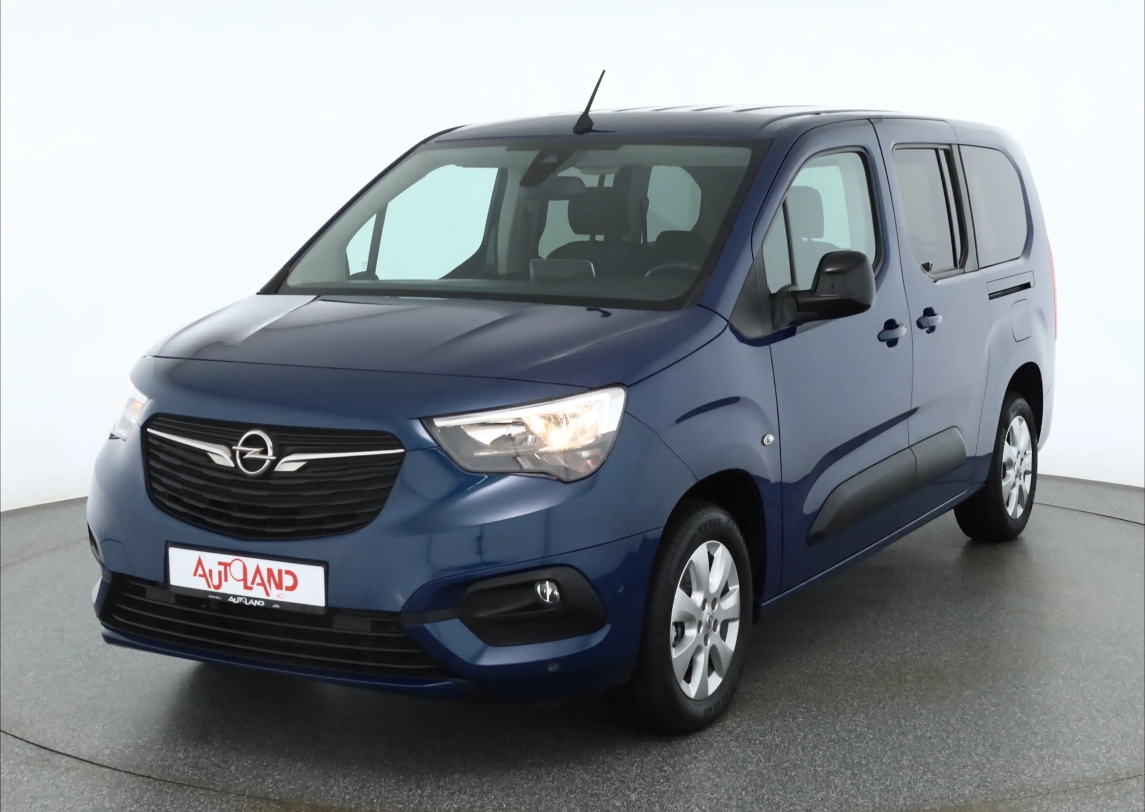 Opel Combo Life E 1.2 Autom. Ultimate Navi Kamera DAB