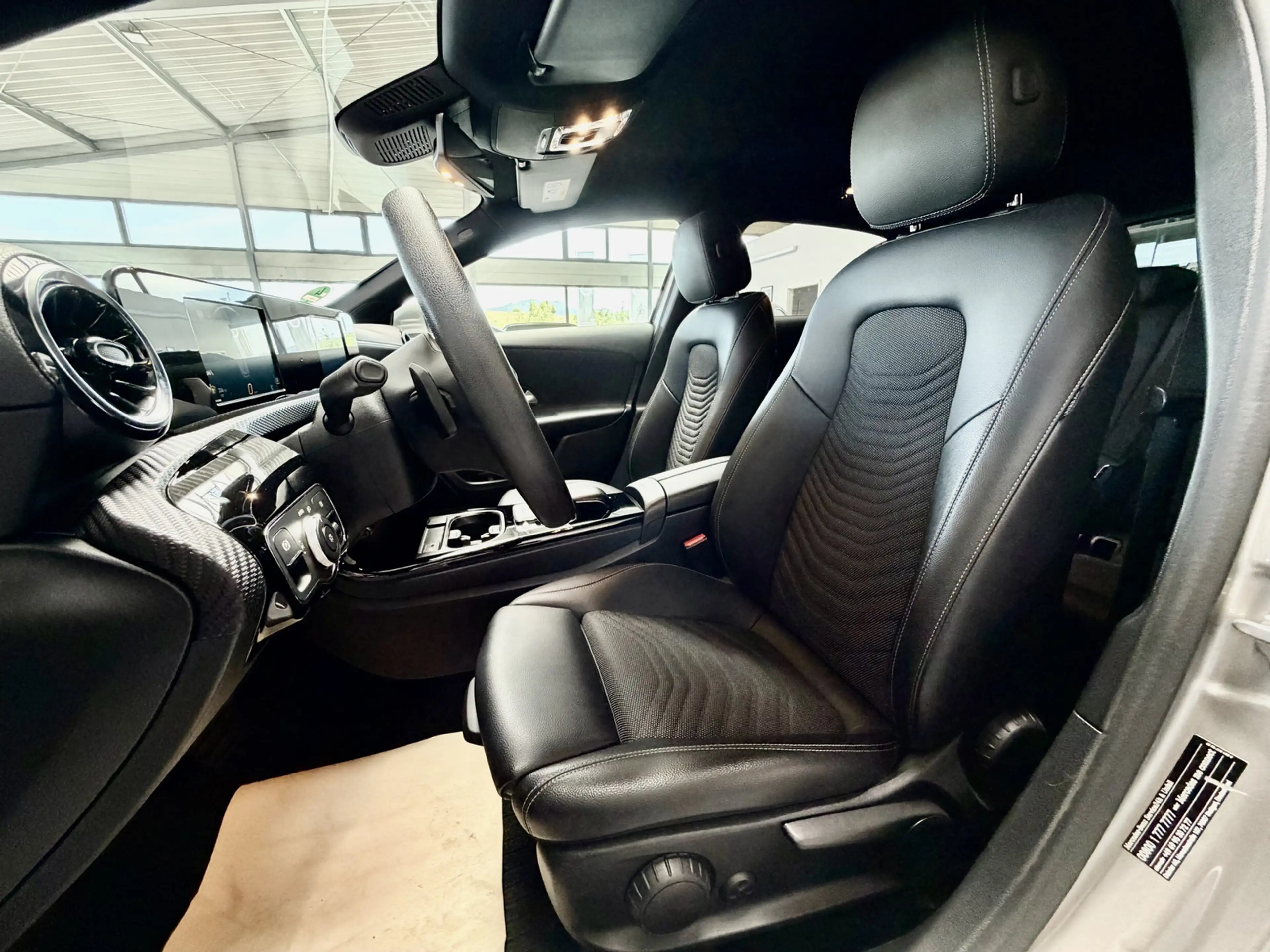 Mercedes-Benz A 180 d AHK|STHZ+SHZ|NAVI|KAMERA|NAVI|ACC+SPUR* — photo 13