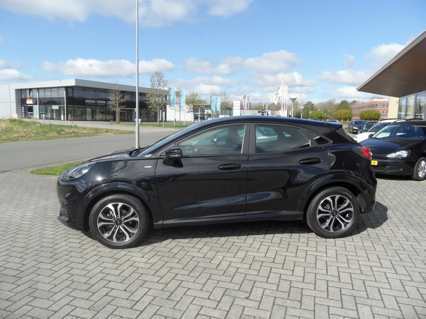 Ford Puma 1.0 EcoBoost Hybrid ST-Line Winterpack Nero - 2