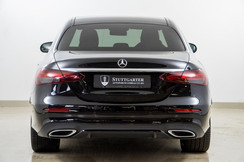 Mercedes-Benz E 400 d 4M AMG Line Pano Leder 360*Kamera Night — photo 5