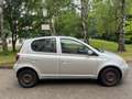 Toyota Yaris Yaris 1,0 VVT-i Linea Sol Linea Sol Silber - thumbnail 3